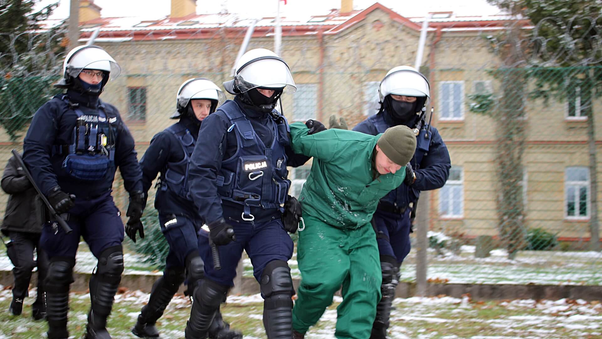 Ćwiczenia Napad 2022 w Areszcie Śledczym w Suwałkach