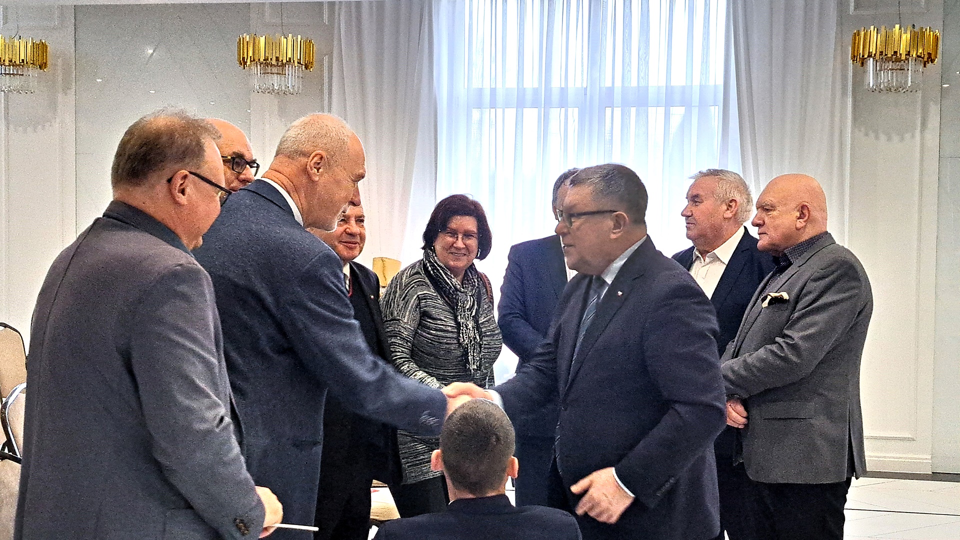 Poseł PiS Zbigniew Kuźmiuk spotkał się z mieszkańcami Łomży w ramach cyklu spotkań "Bądźmy Razem"