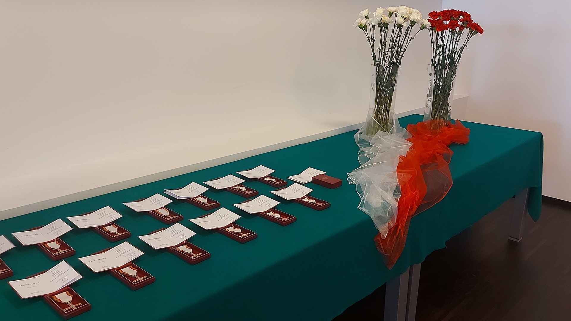 14 kolejnych osób uhonorowano Krzyżami Wolności i Solidarności