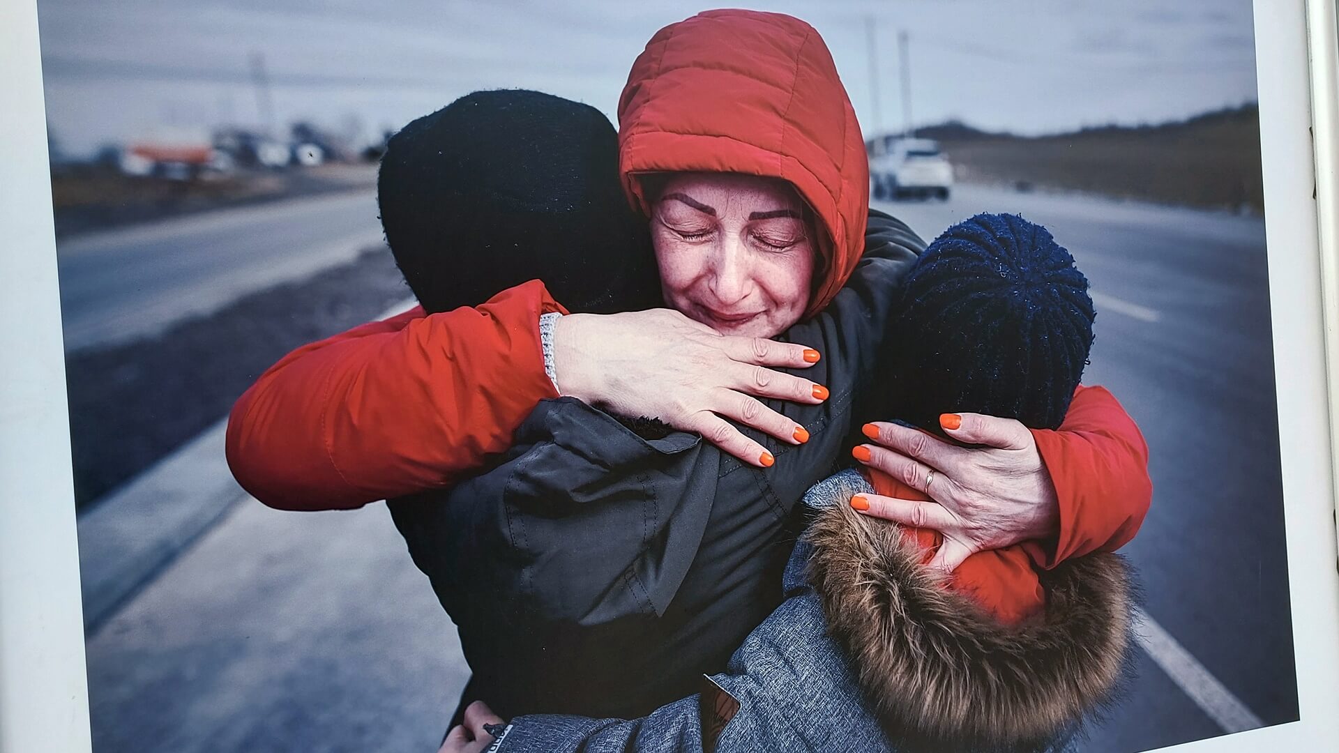 W Białymstoku otwarto plenerową wystawę poświęconą uchodźcom i wojnie na Ukrainie