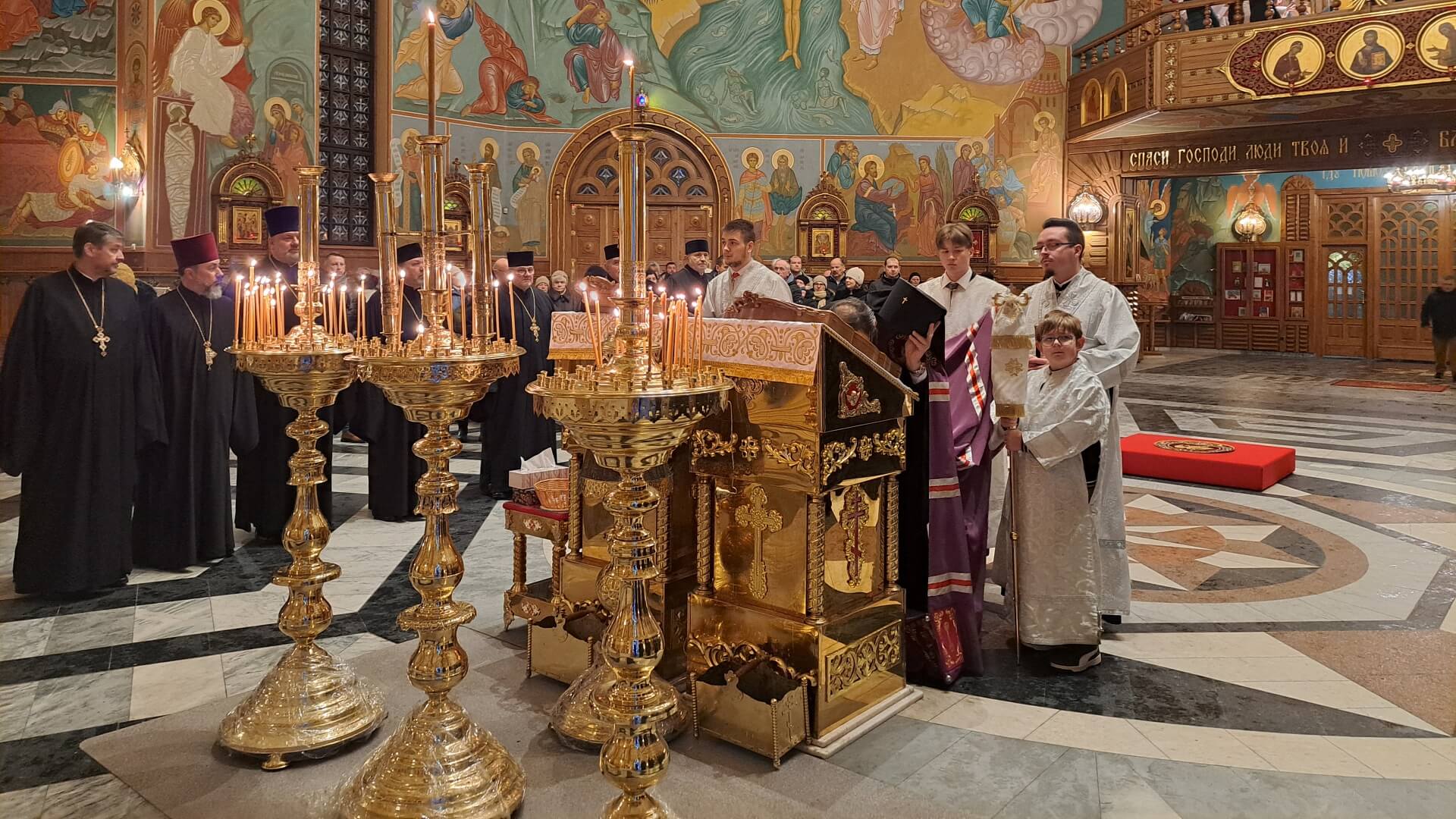 O jedność chrześcijan modlili się w Białymstoku abp białostocko-gdański Jakub i metropolita białostocki abp Józef Guzdek