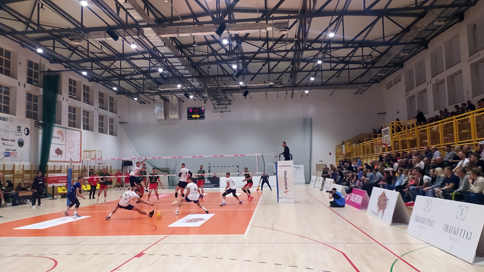 1. liga: siatkarze BAS-u Białystok przegrywają z Lechią Tomaszów Mazowiecki 1:3