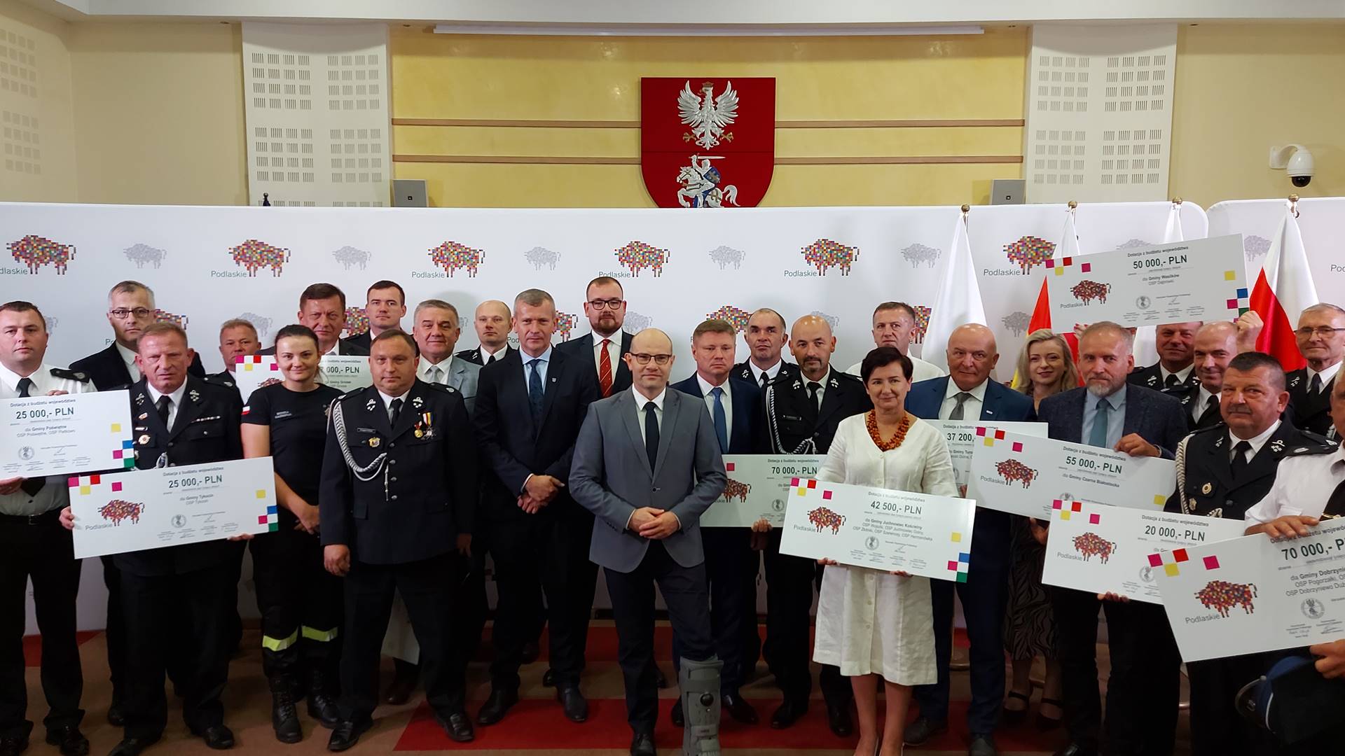 Jednostki OSP z powiatu białostockiego otrzymały kolejne pieniądze od samorządu województwa podlaskiego