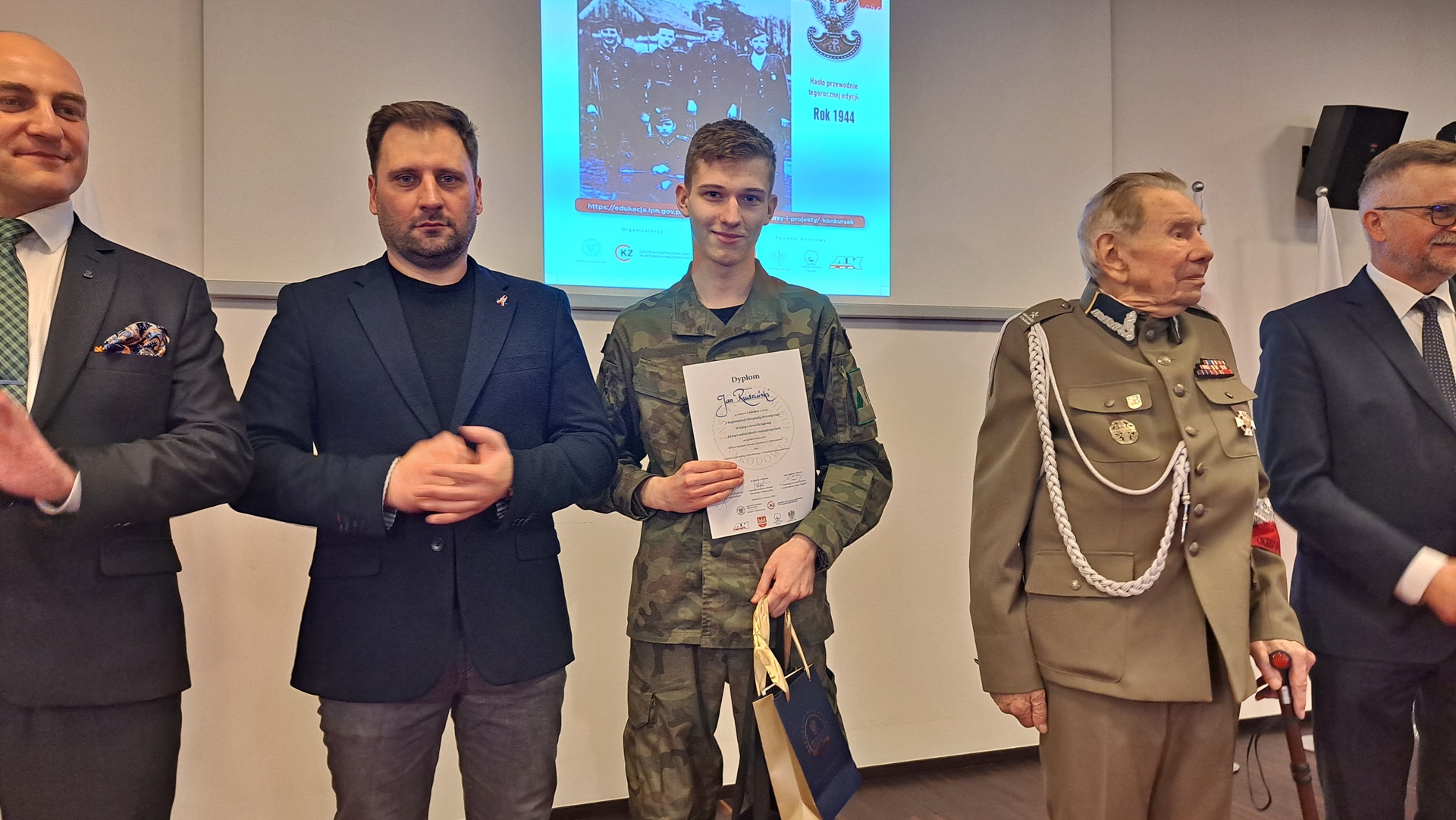 Finał X Regionalnej Olimpiady Historycznej Wiedzy o Armii Krajowej