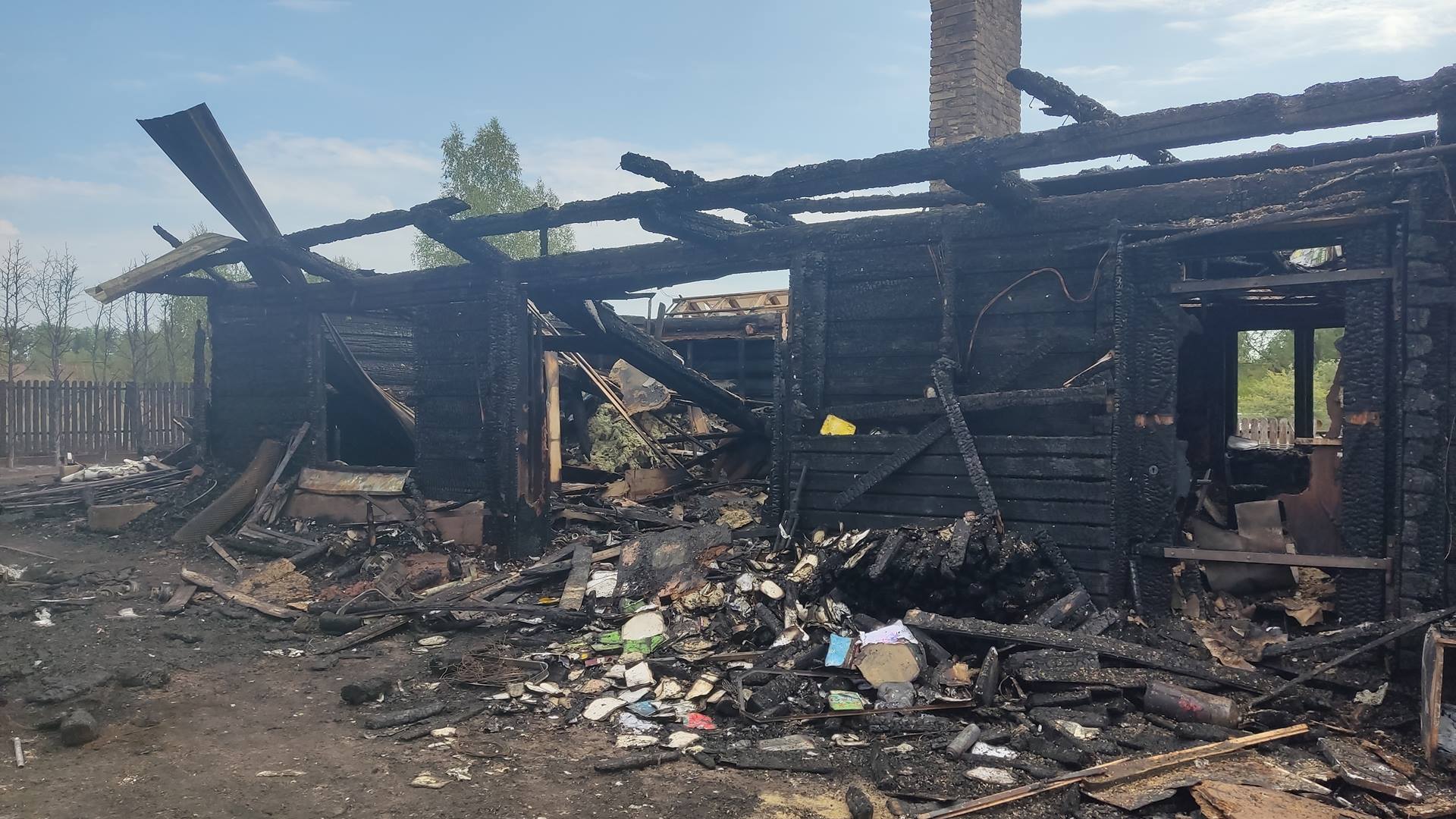 Zenek Martyniuk chce pomóc artystom, którym spłonął dom