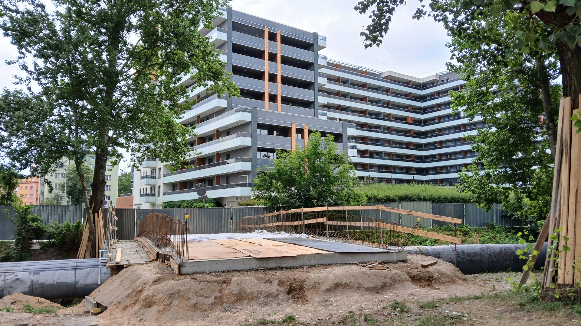 Ulice Włókiennicza i Jurowiecka będą połączone - powstanie kładka pieszo-rowerowa