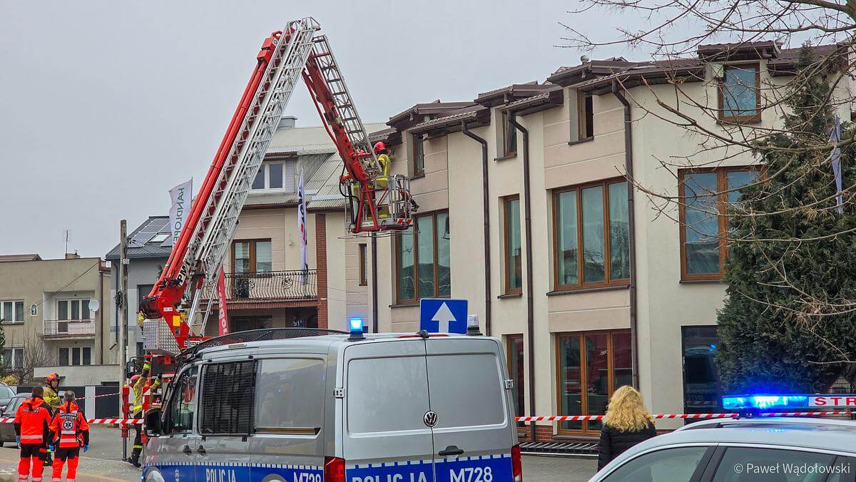 Wybuch w budynku przy ul. Sikorskiego w Łomży - w związku ze sprawą zatrzymany został 27-latek