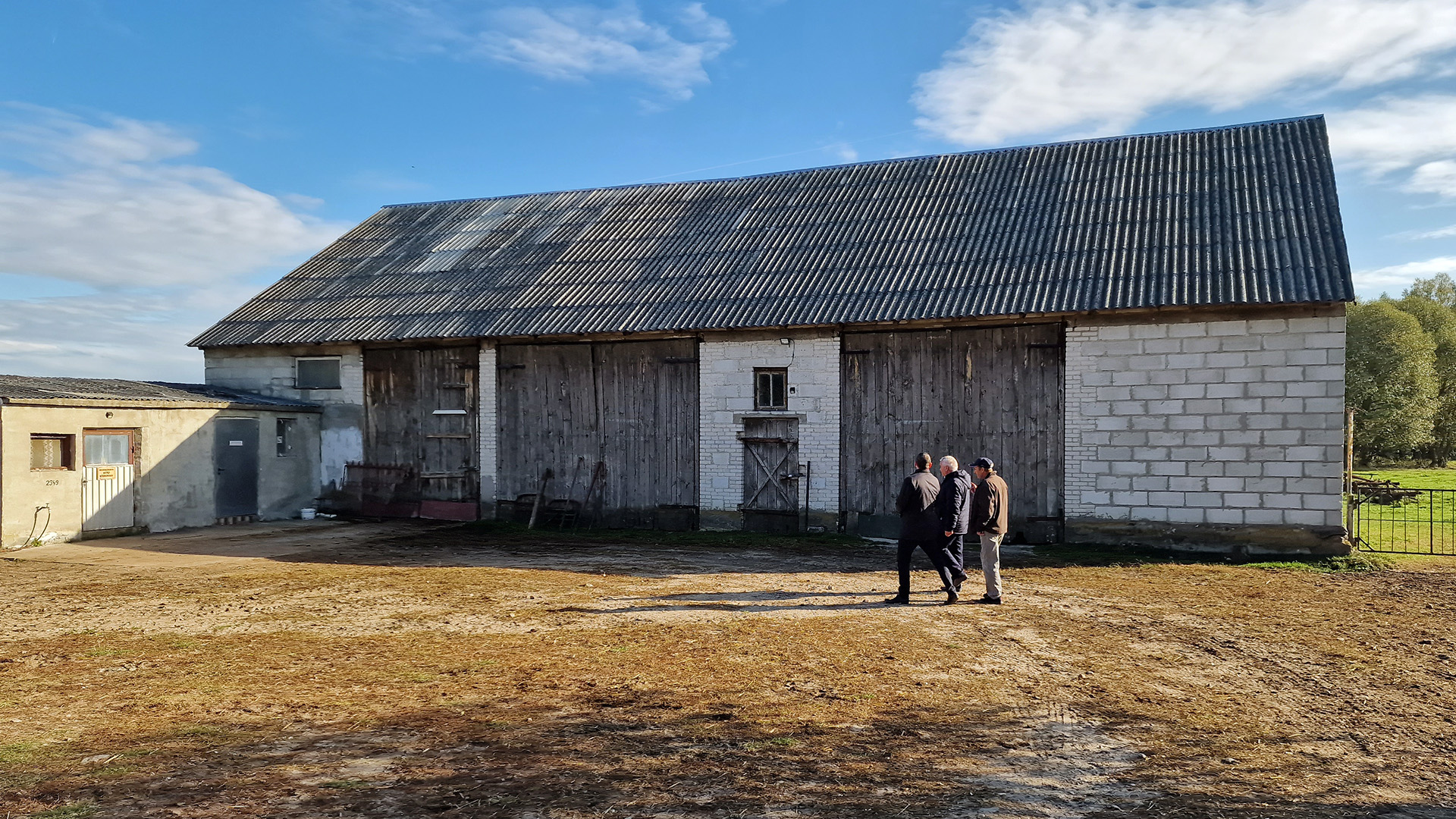 W kilku tysiącach gospodarstw rolnych w Podlaskiem będą usunięte dachy z eternitem