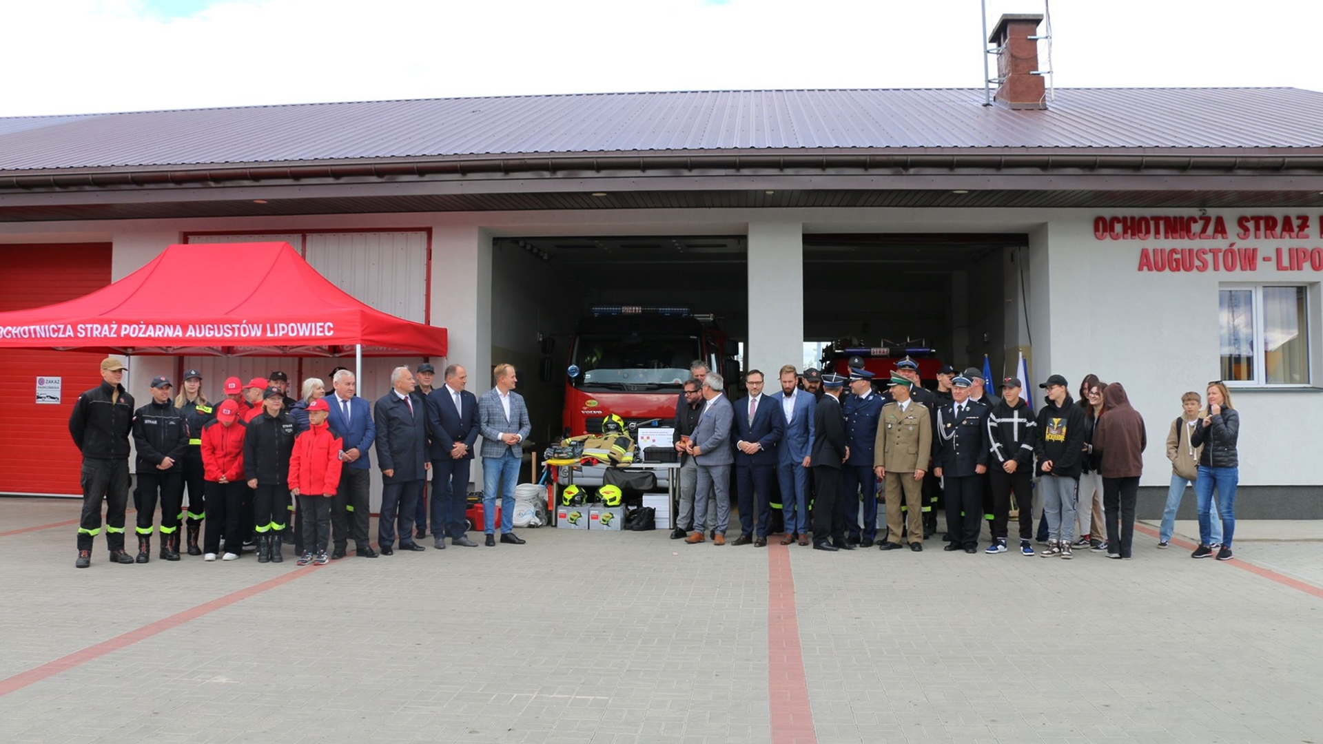 Strażacy-ochotnicy z jednostki Augustów-Lipowiec mają nowy sprzęt