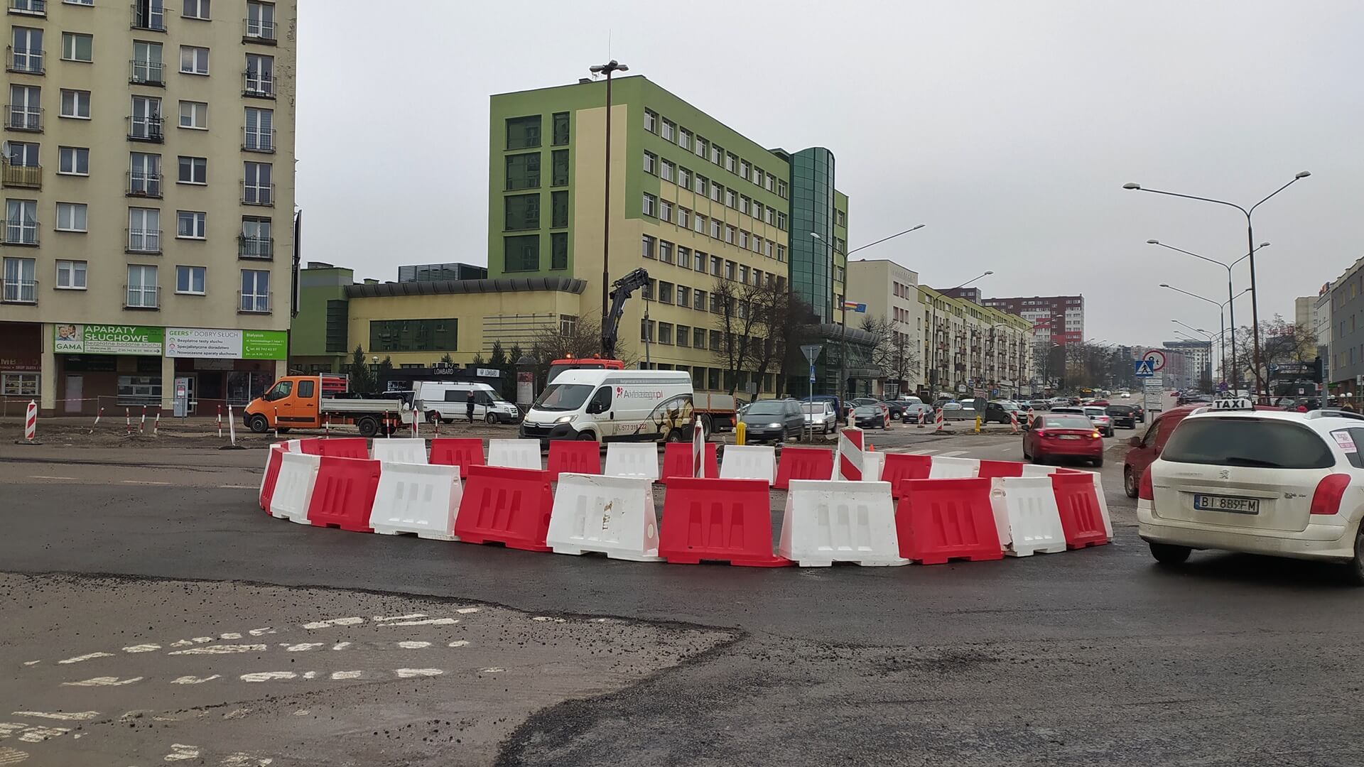 Przy dworcu PKS w Białymstoku zmieniła się organizacja ruchu