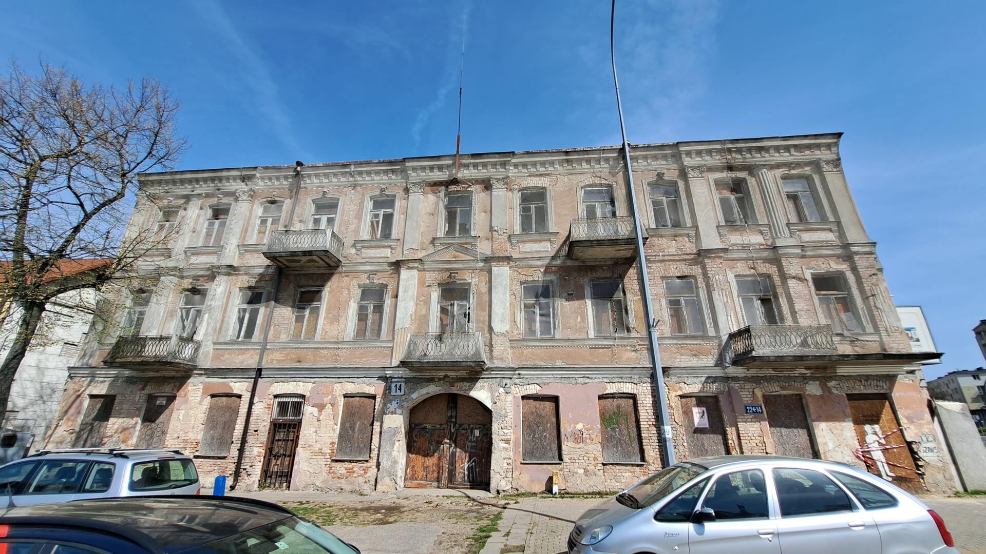 Władze Białegostoku chcą, by właściciel zabytkowej kamienicy przy Dąbrowskiego poniósł koszty remontu