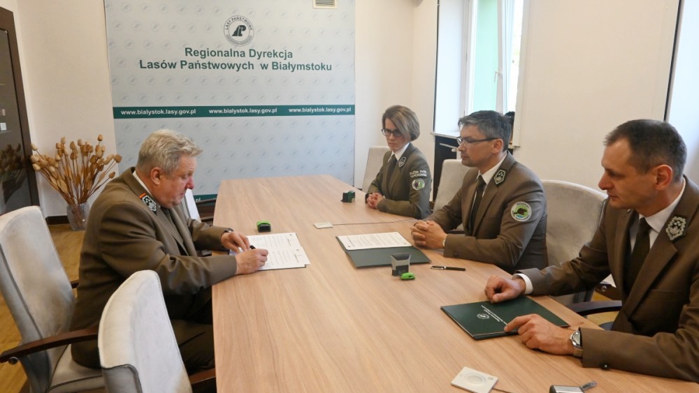 Porozumienia LP z parkami narodowymi ws. wykorzystania samolotów do gaszenia pożarów