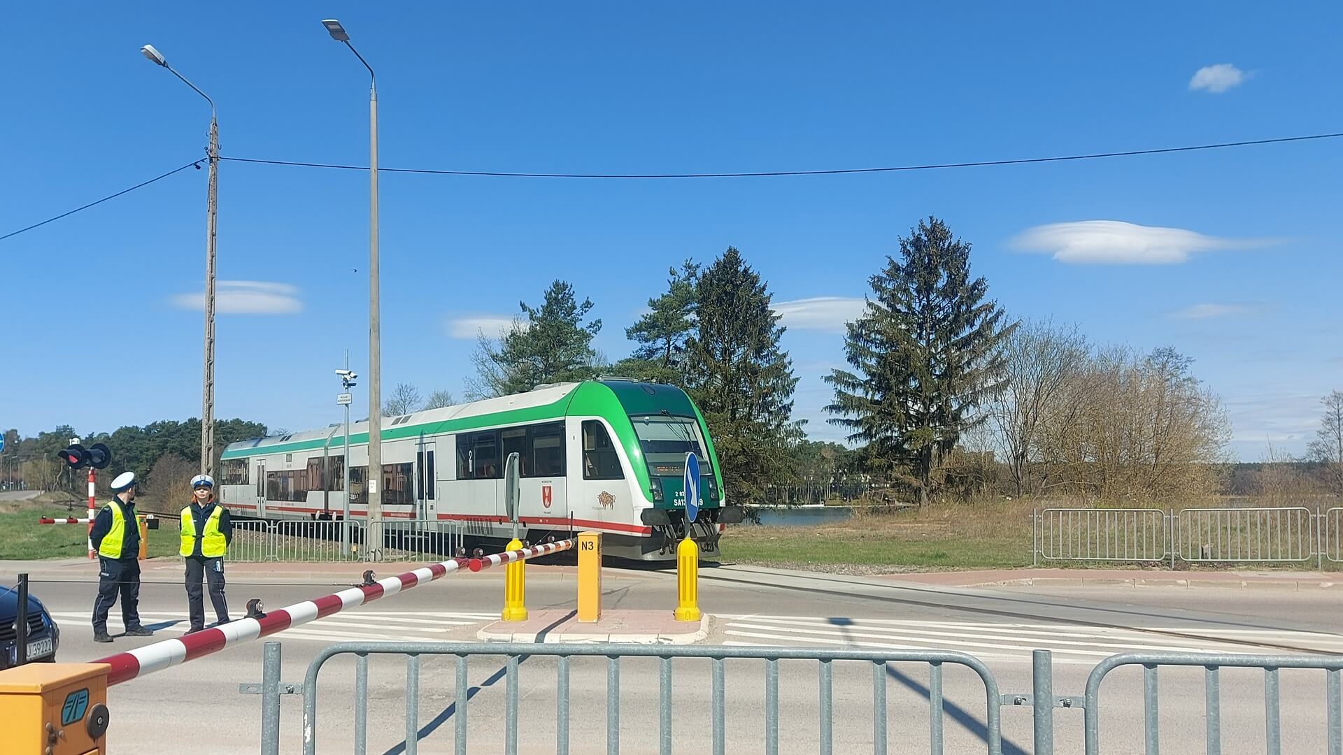 Na przejazdach kolejowych będzie bezpieczniej