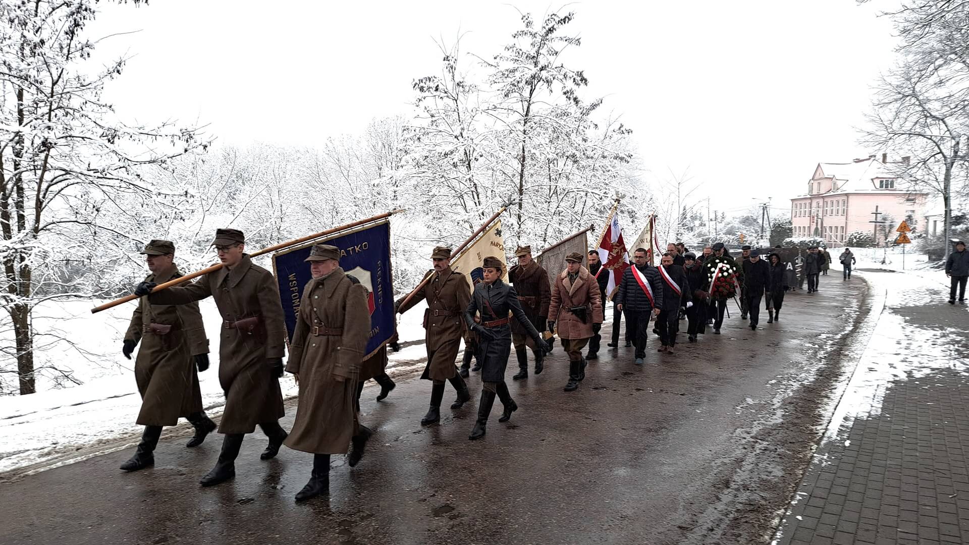 Drozdowo - upamiętniono polityków związanych z dworem Lutosławskich