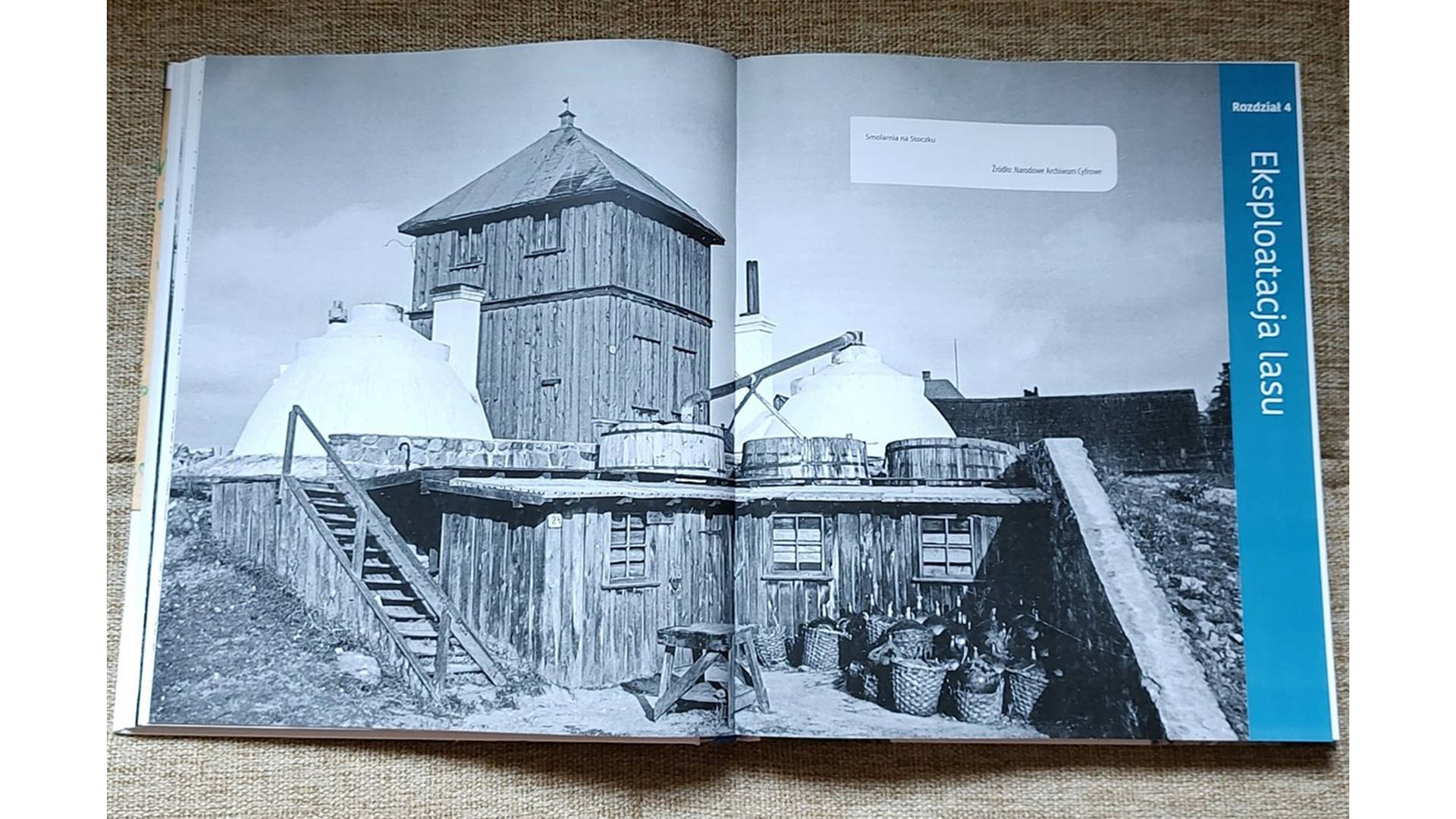 Wydano książkę o 20-leciu międzywojennym w Puszczy Białowieskiej