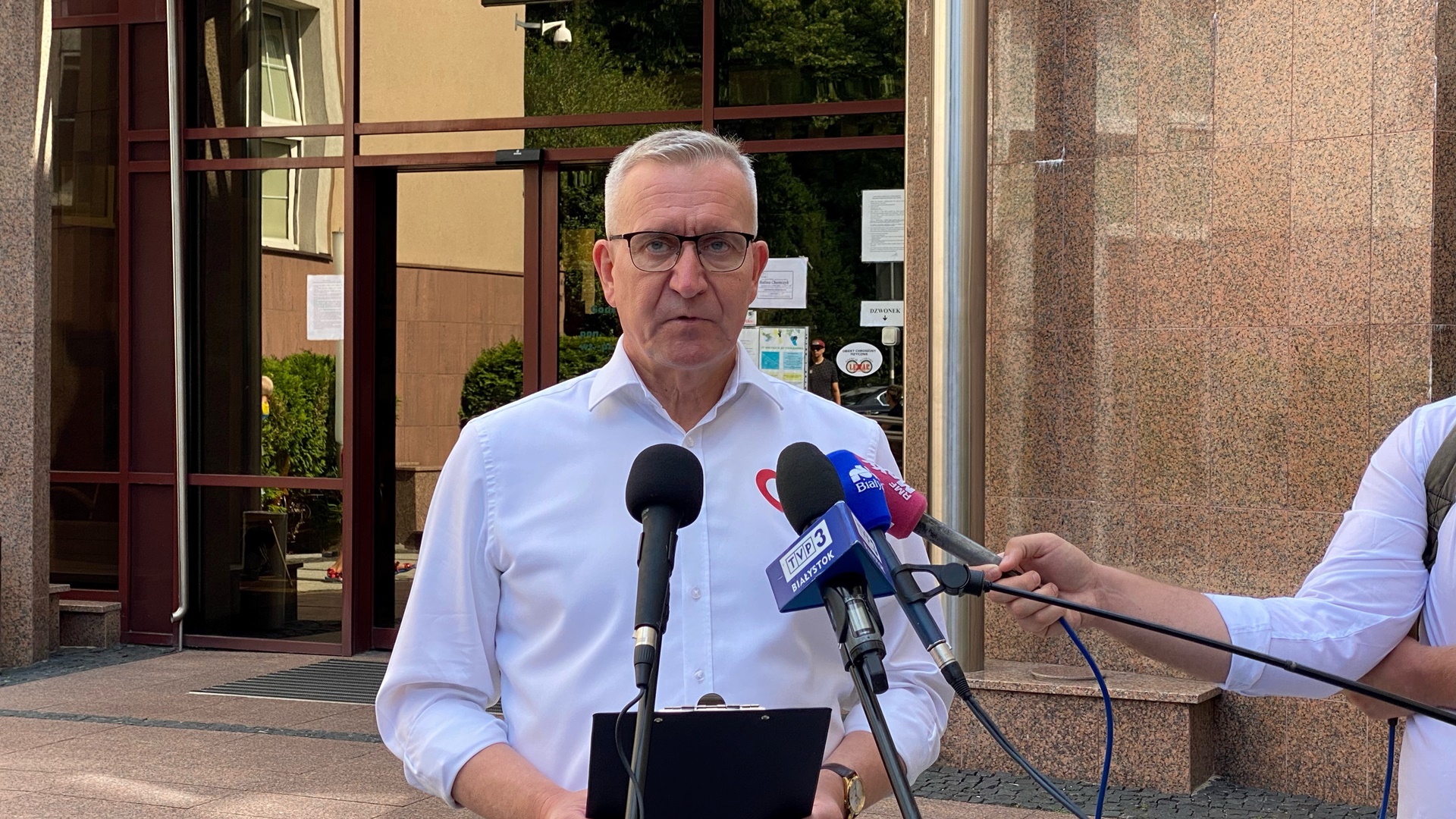 Robert Tyszkiewicz apeluje o skuteczną interwencję ws. rozprzestrzeniania się rzekomego pomoru drobiu