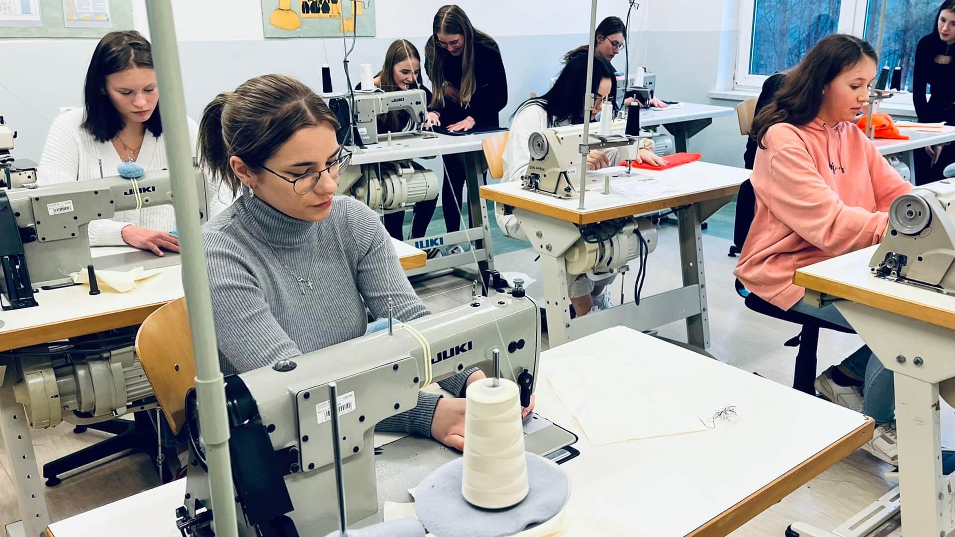 Młodzież z OHP w Wasilkowie realizuje projekt "WYstartujMY RAZEM"