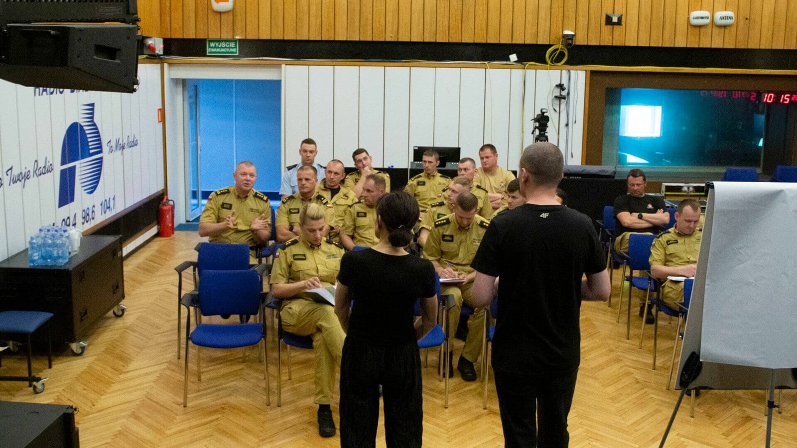 Wspólne warsztaty dziennikarzy Radia Białystok i podlaskich strażaków