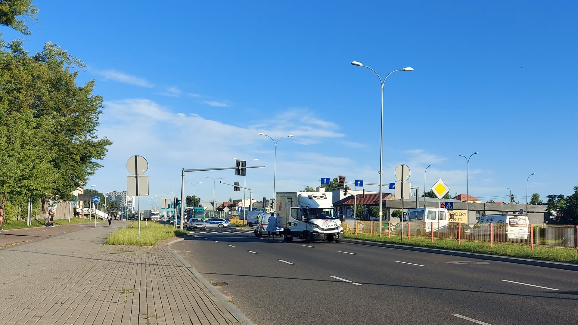 Wypadek na Trasie Generalskiej w Białymstoku - pieszy potrącony na przejściu dla pieszych