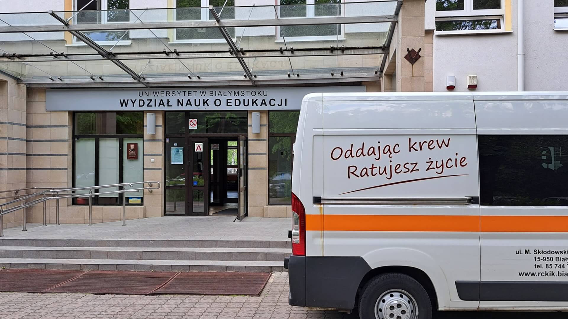 Białostoccy studenci zachęcają do oddawania krwi - kolejna edycja "Wampiriady"