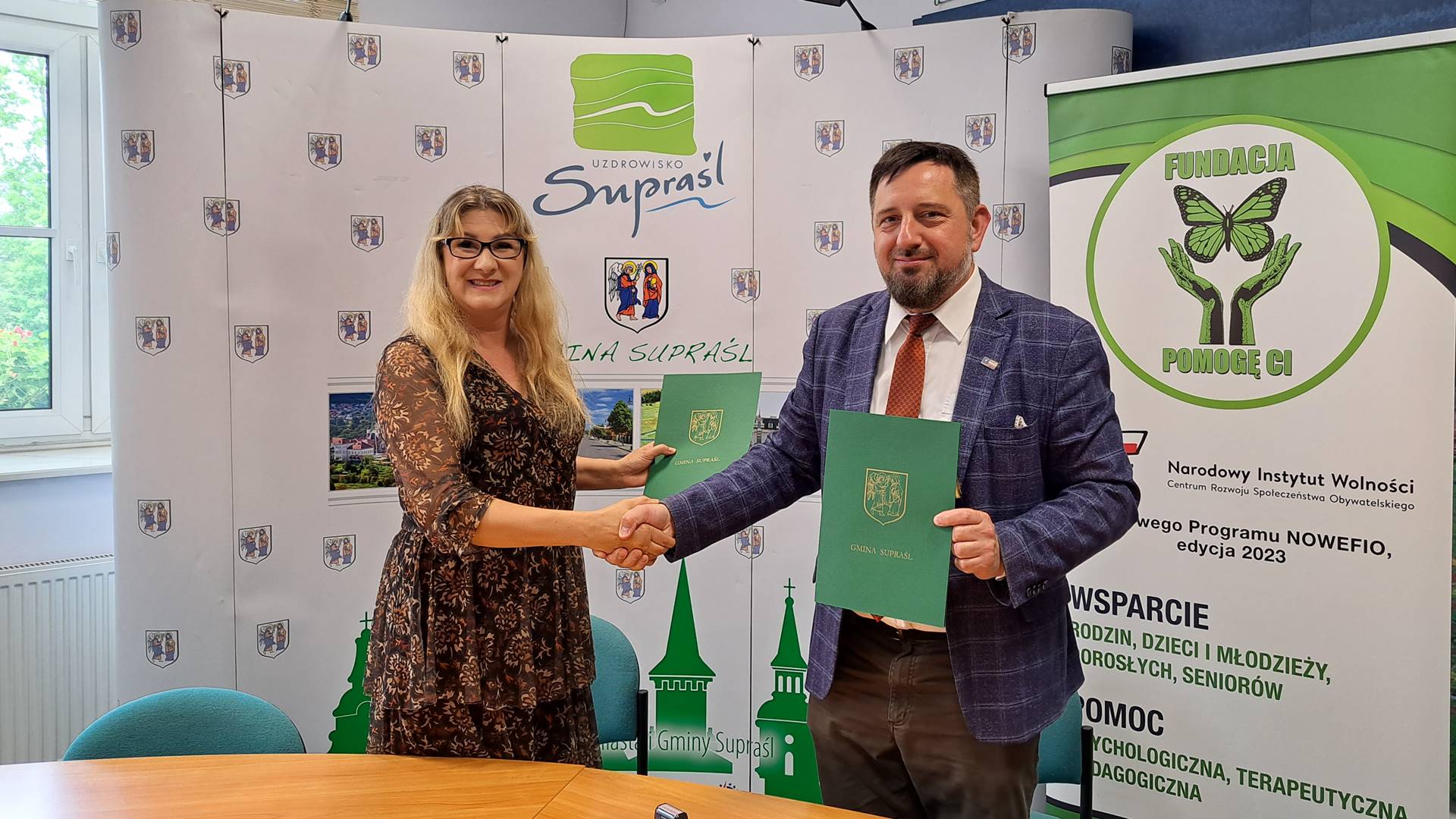 Władze gminy Supraśl będą współpracować z fundacją "Pomogę Ci"