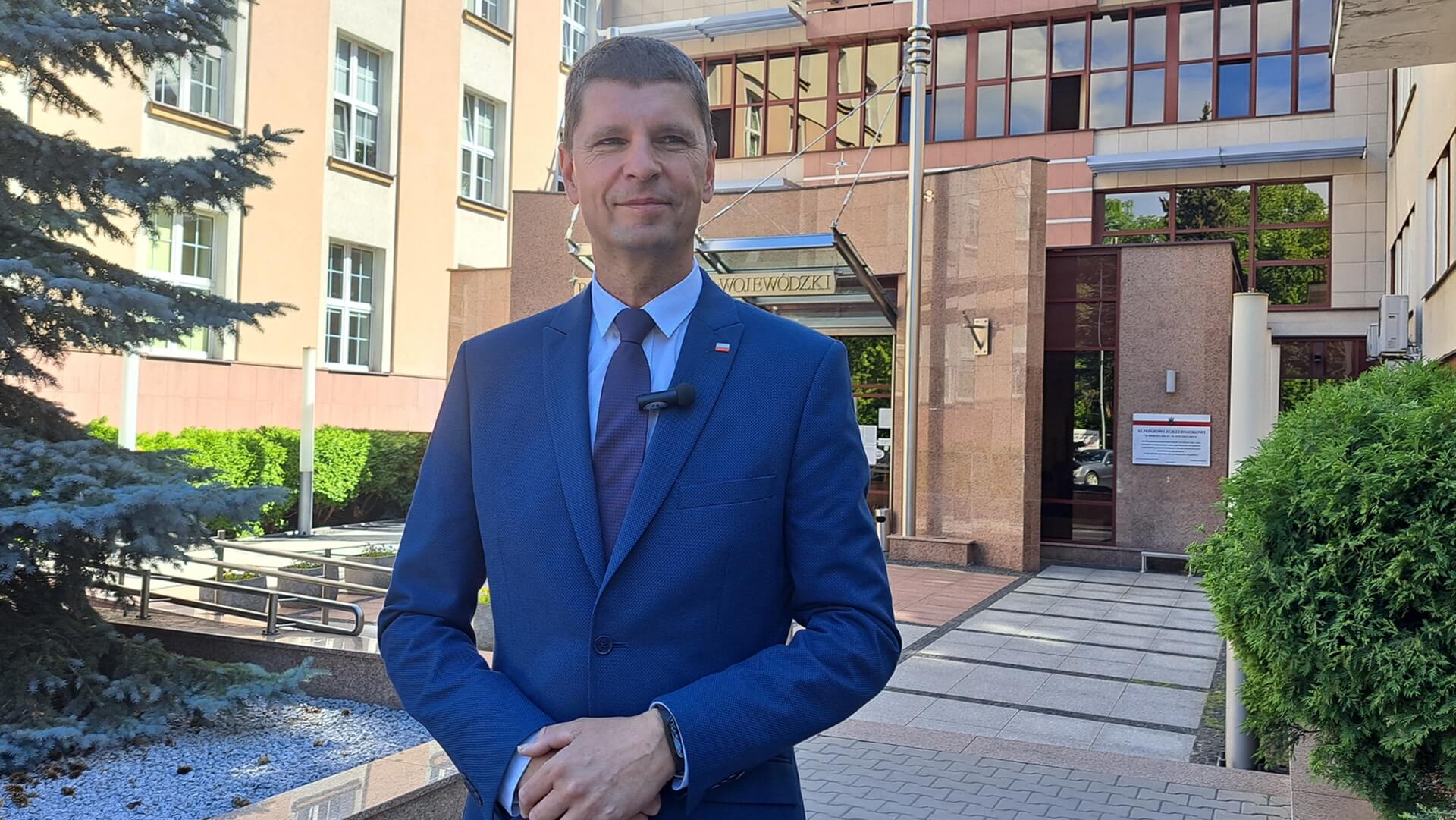 O powody uchylenia decyzji o lokalnych referendach w Podlaskiem pyta poseł Dariusz Piontkowski