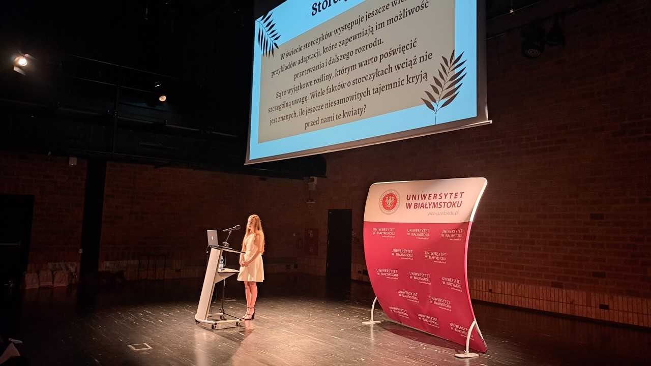 Uczniowie oraz naukowcy podsumowali pilotażowy program tutorski „Uczeń jako badacz, naukowiec i odkrywca”