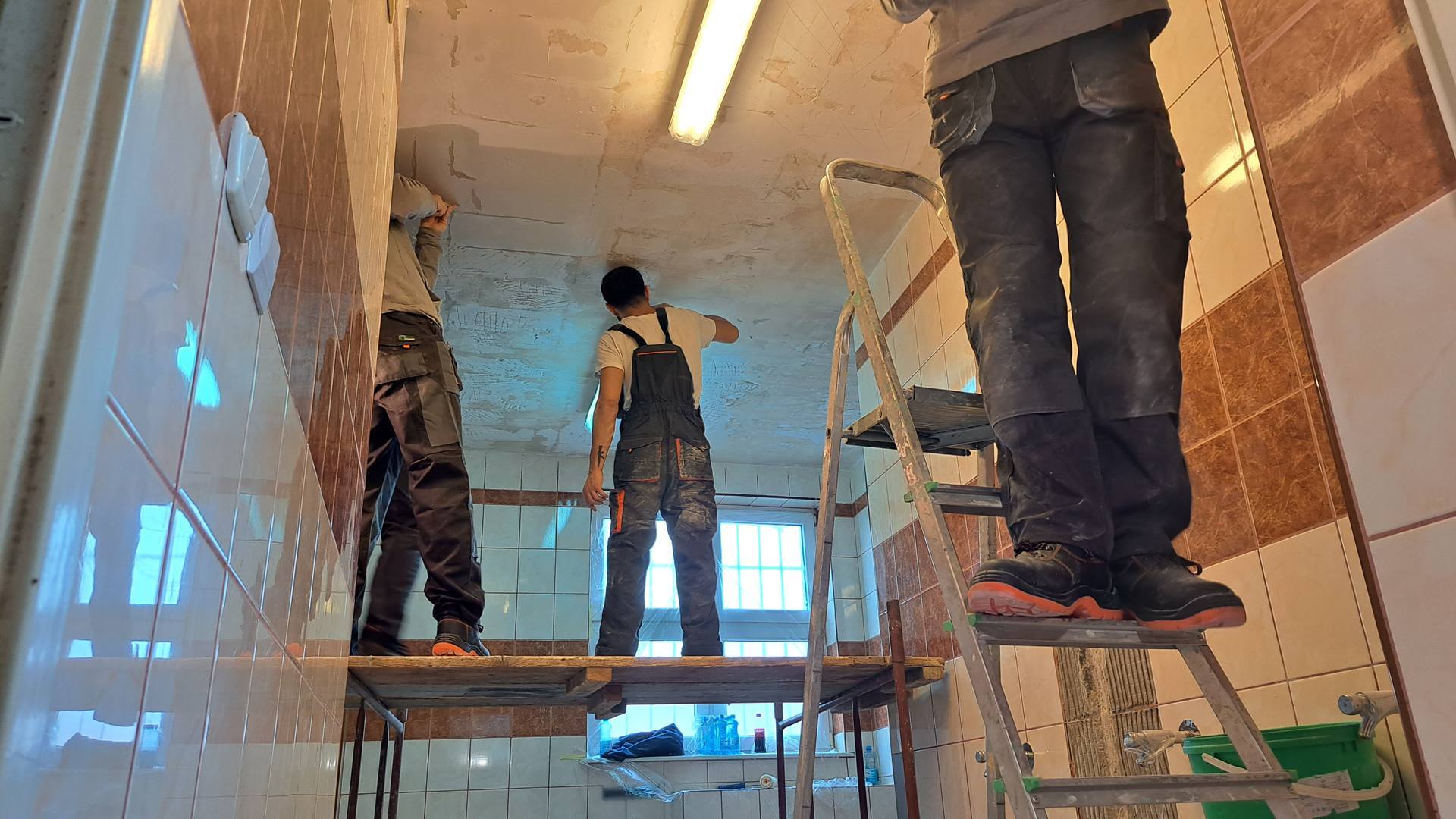 Caritas Diecezji Łomżyńskiej realizuje program pomocy postpenitencjarnej "Kołowrotek"