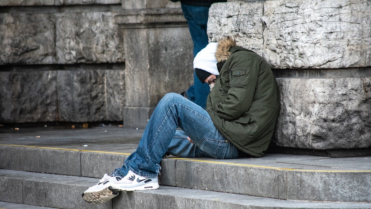 Podlaska policja apeluje o reagowanie na osoby zagrożone wychłodzeniem