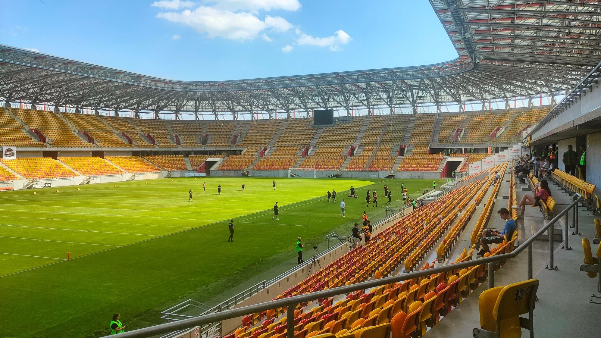 Piknik charytatywny dla Julki i mecz Lowlandersów na Stadionie Miejskim w Białymstoku