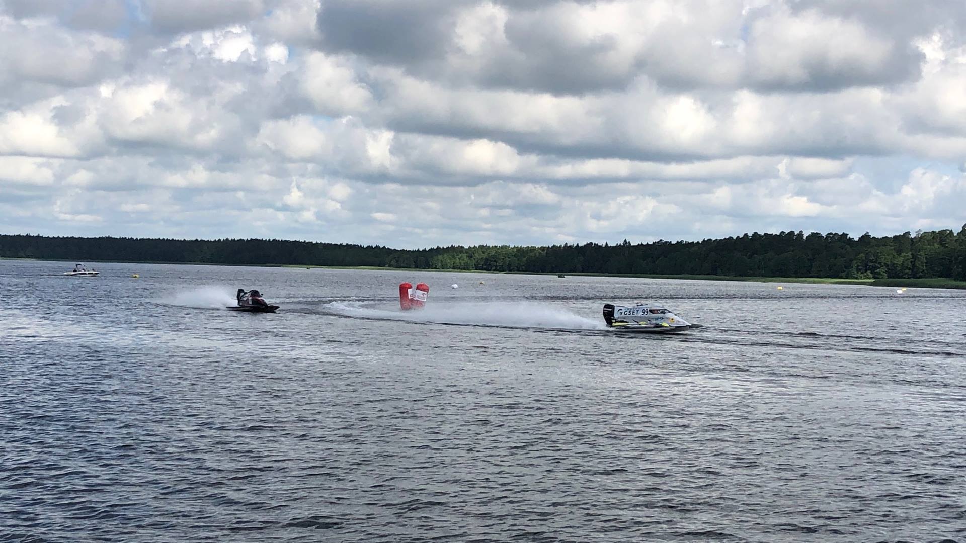 Motorowodne Mistrzostwa Świata Orlen Necko Endurance w Augustowie