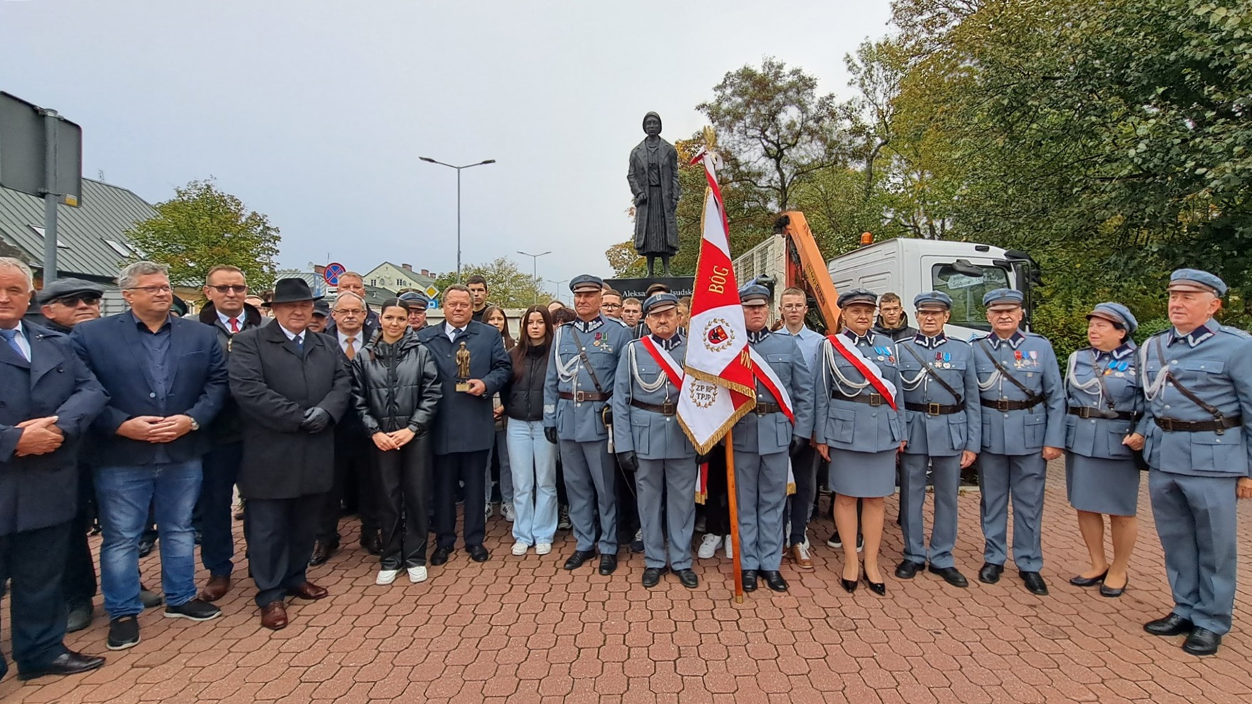 W Suwałkach zaprezentowano pierwszy w Polsce pomnik Aleksandry Piłsudskiej