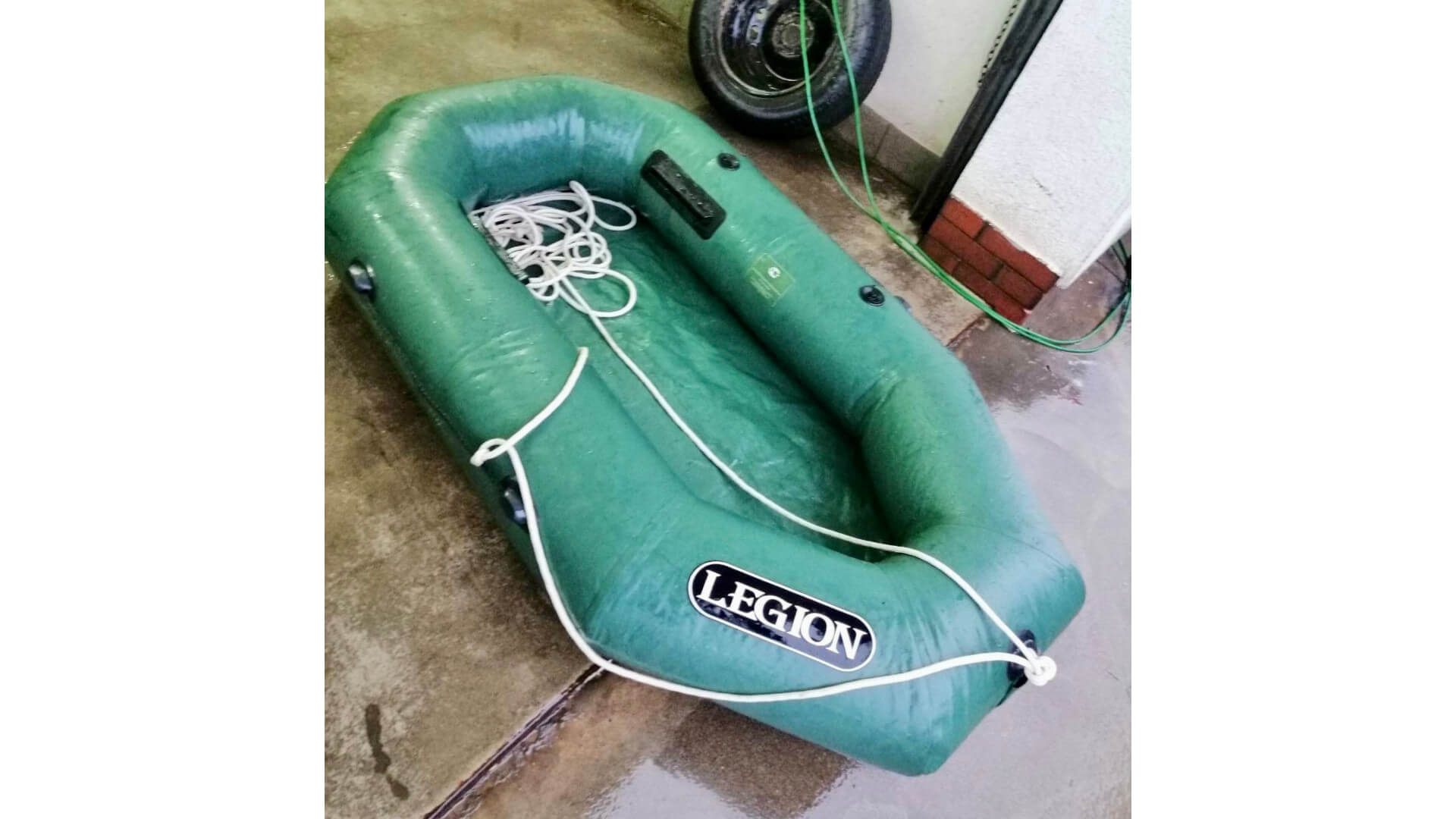 Pontonem przez Świsłocz - cudzoziemcy chcieli dostać się nielegalnie do Polski