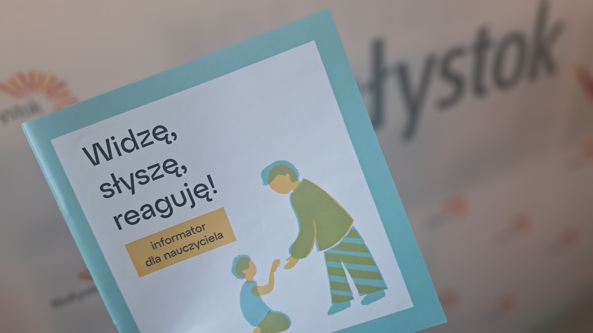 Miasto Białystok wydało informatory przeciwko przemocy