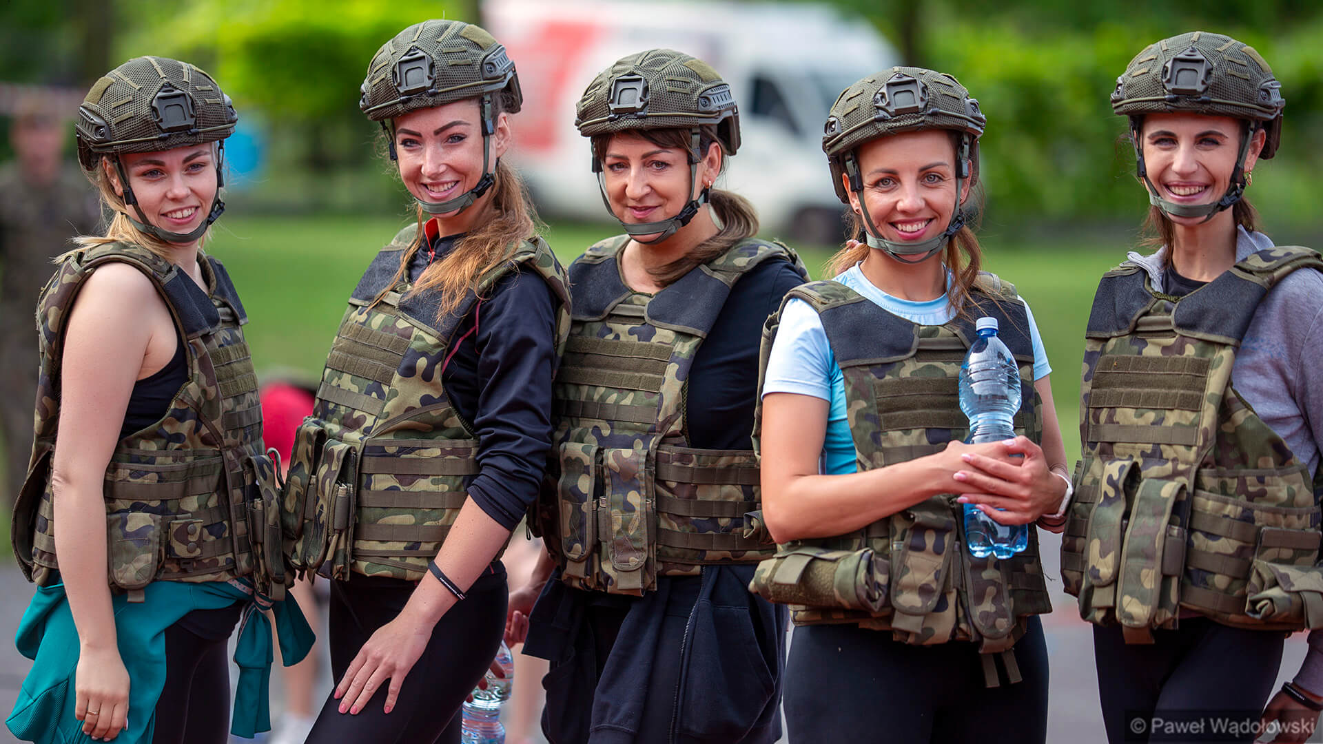 Ponad 70 osób bierze udział w zajęciach "Trenuj z wojskiem" w Łomży