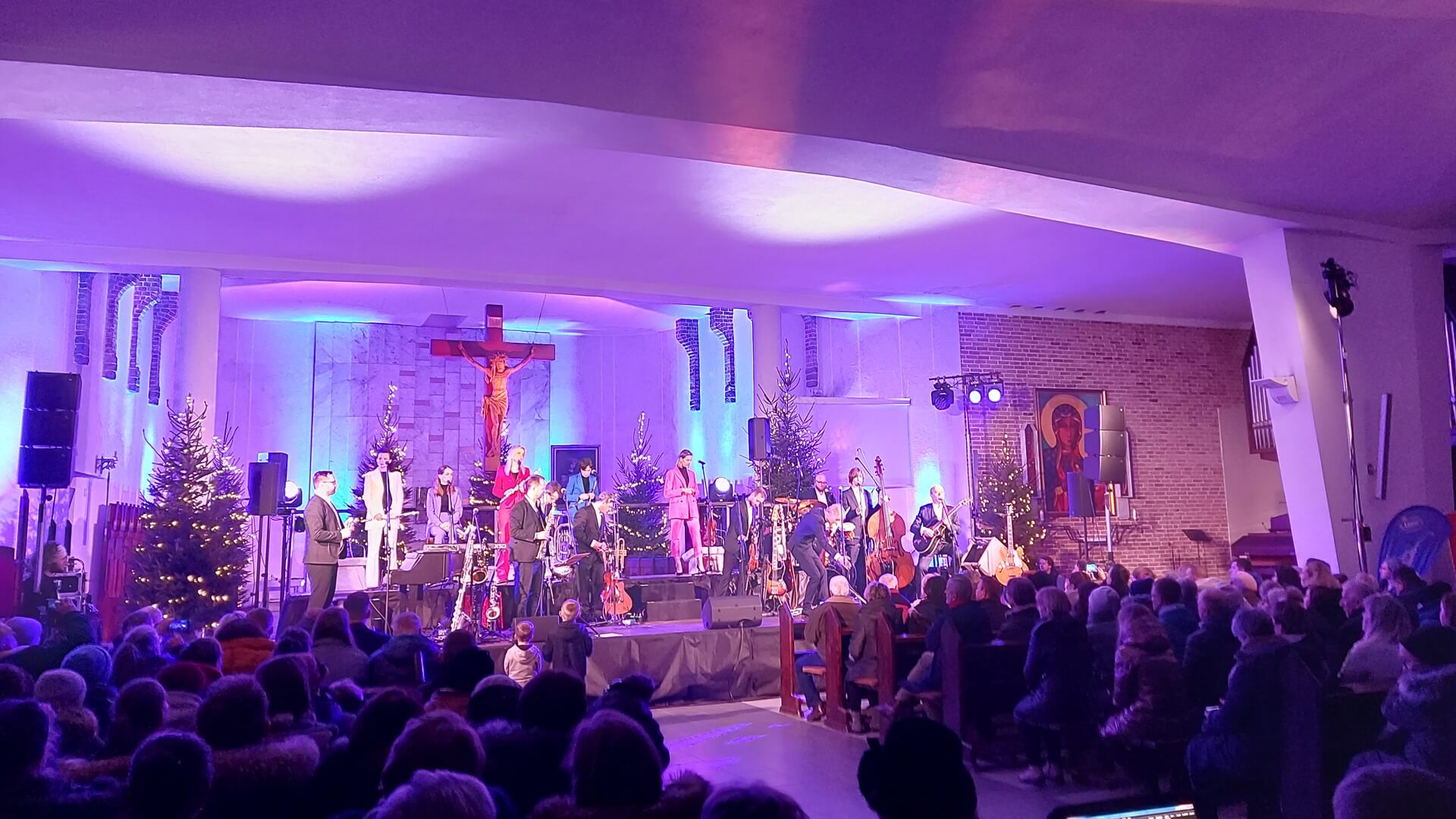 Koncert kolęd w wykonaniu rodziny Pospieszalskich