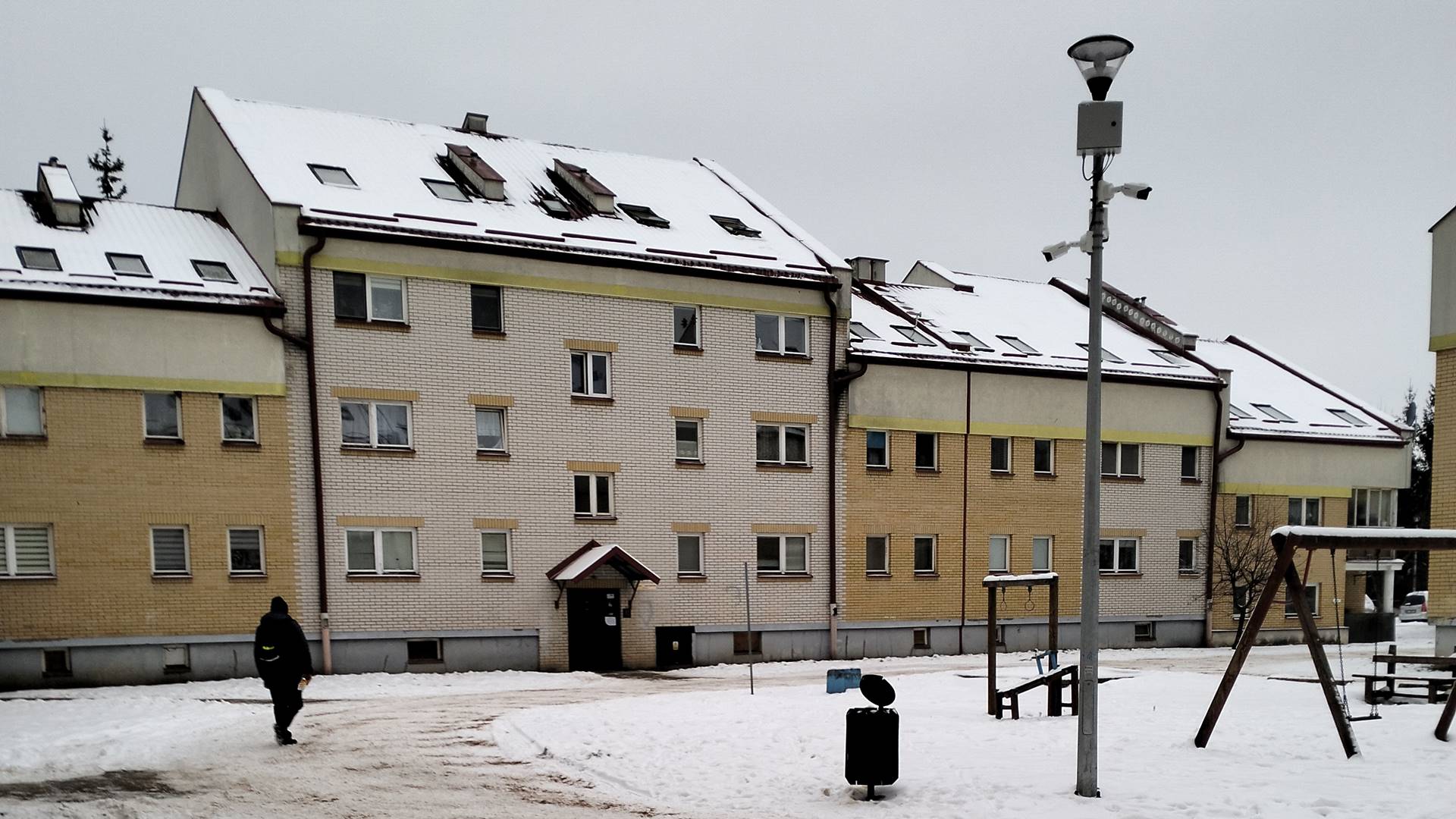 Przy ulicach Barszczańskiej i Klepackiej w Białymstoku pojawiło się 30 kamer miejskiego monitoringu