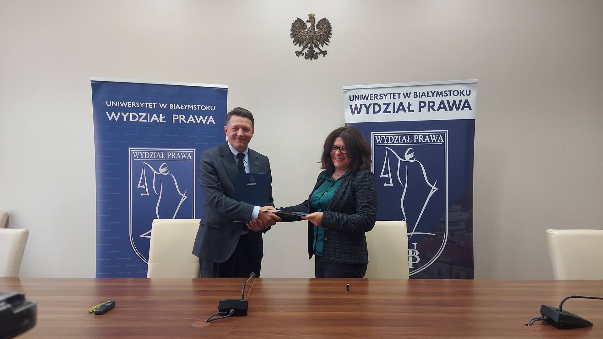 Wydział Prawa UwB będzie współpracował z III LO w Białymstoku