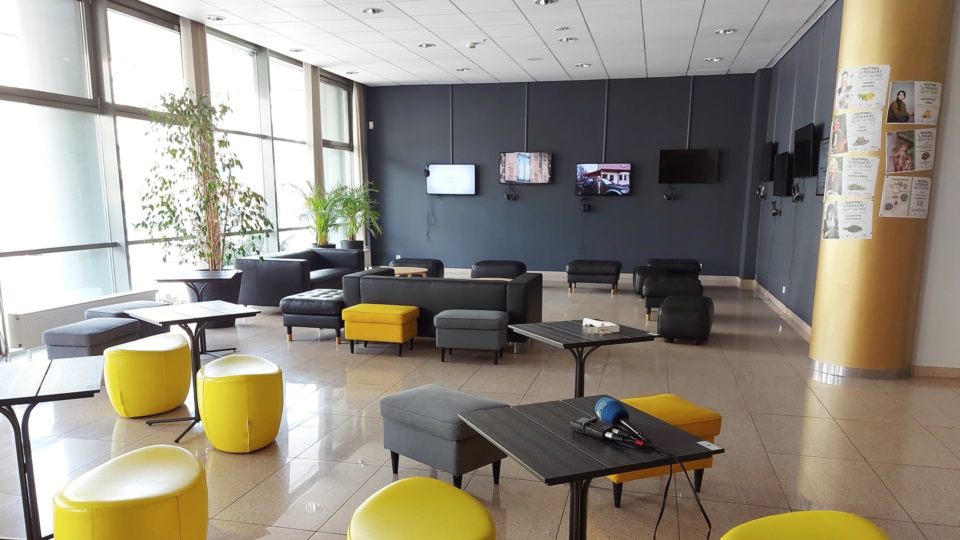 "Kochane i znienawidzone Podlasie” - wystawa Marka Włodzimirowa w Książnicy Podlaskiej