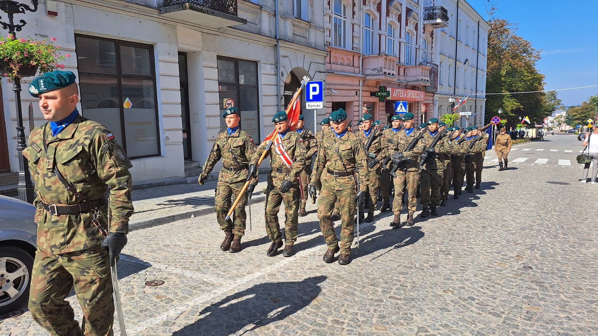 Msza, piknik i koncert patriotyczny - w Łomży trwają obchody święta Wojska Polskiego [zdjęcia]