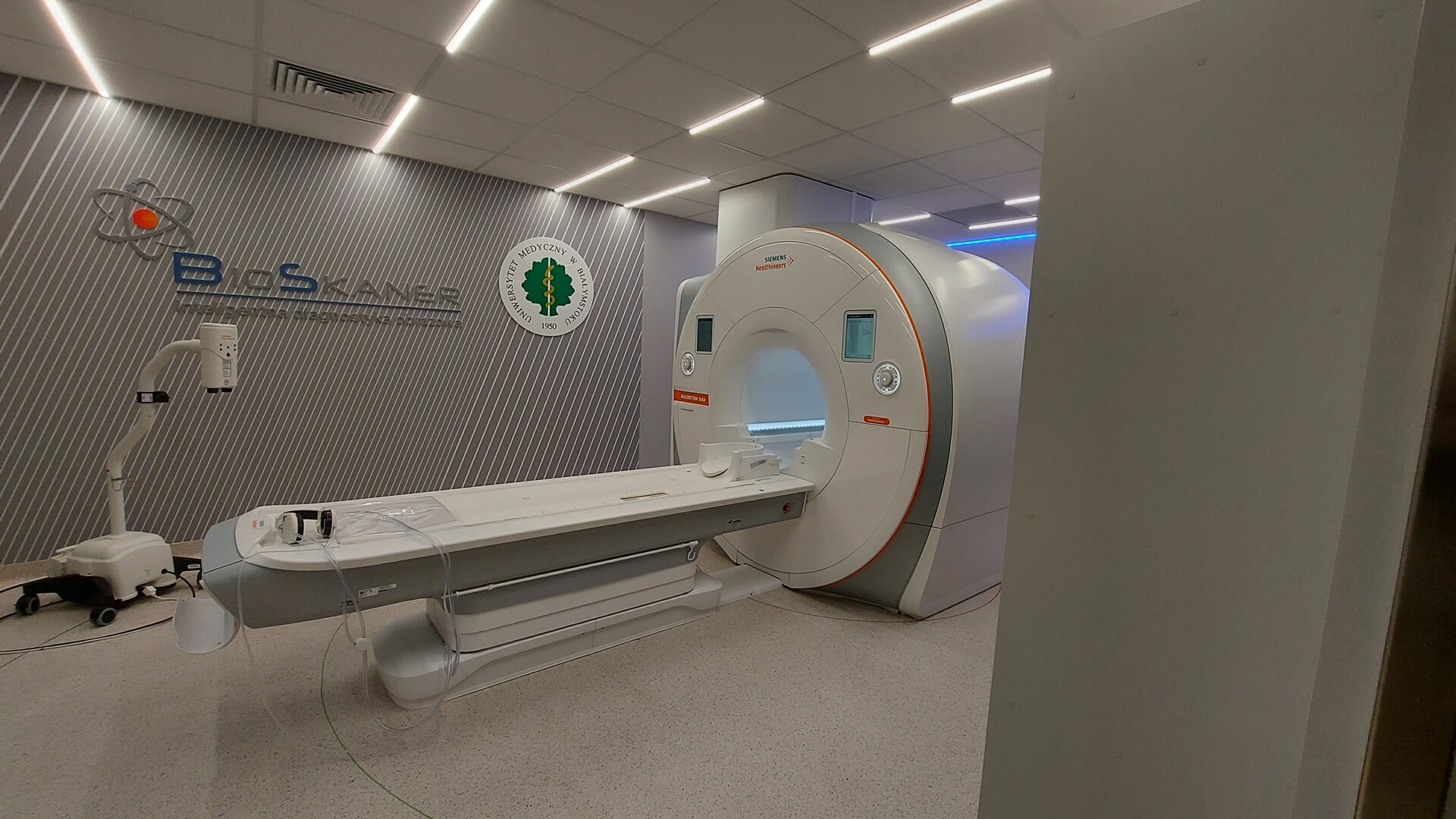W USK w Białymstoku uruchomiono nowy rezonans magnetyczny
