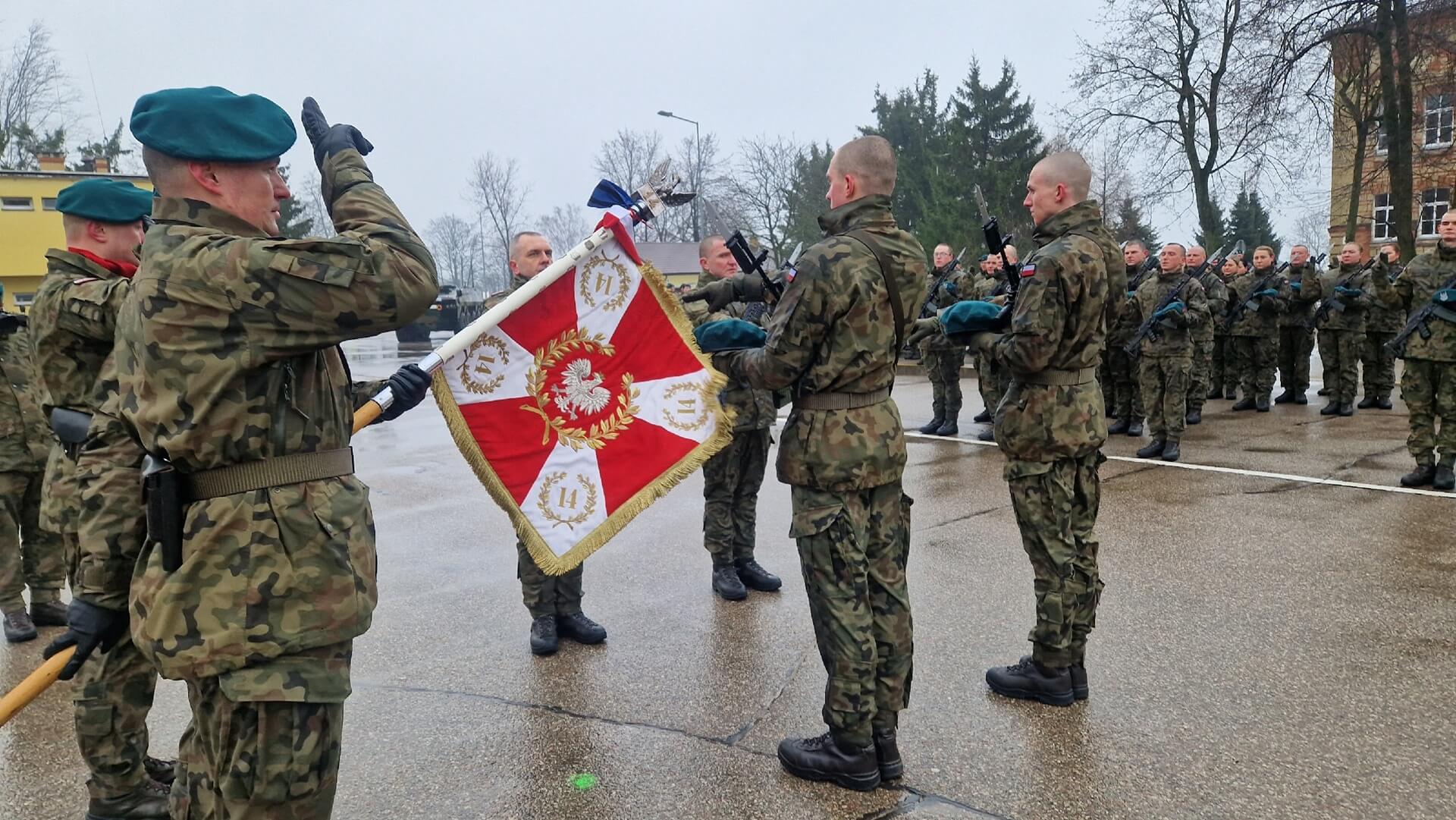Żołnierze dobrowolnej służby złożyli przysięgę w Suwałkach