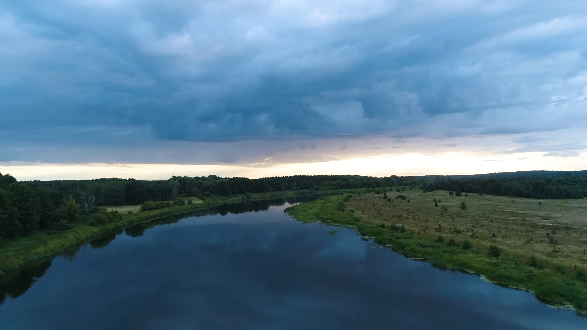 Potwierdzono pięć przypadków ptasiej grypy w Podlaskiem
