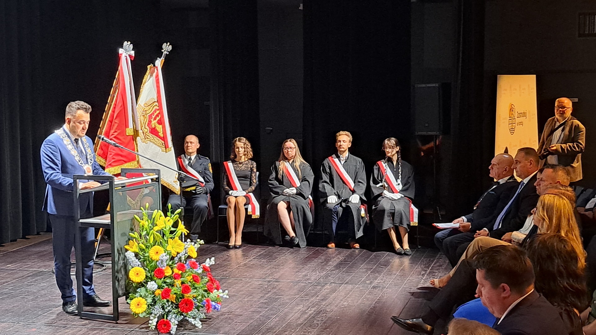 Uroczysta sesja rady miejskiej rozpoczęła obchody 606. rocznicy nadania Łomży praw miejskich