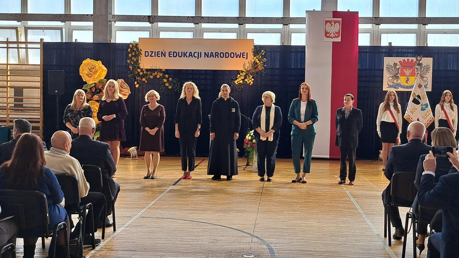 Ponad 200 nauczycieli odebrało wyróżnienia od prezydenta Białegostoku