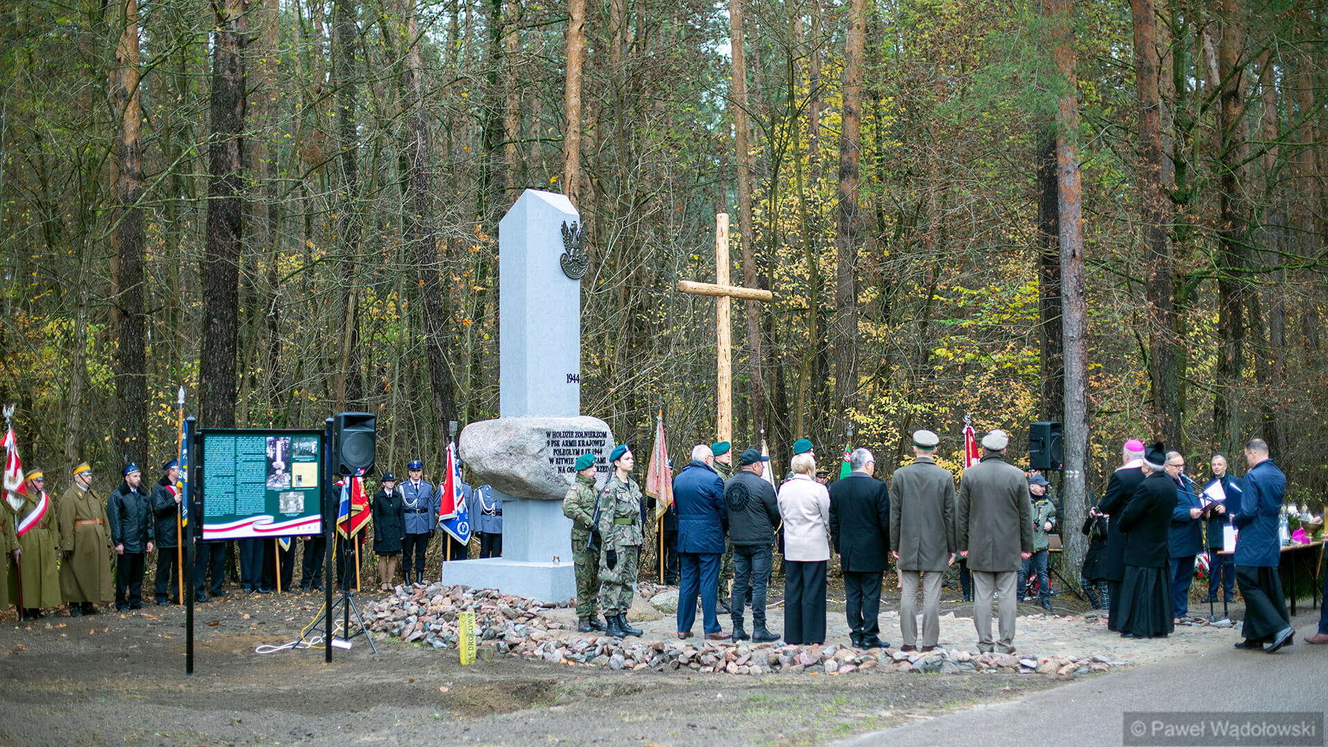 W okolicach Rajgrodu odnowiono pomnik poświęcony żołnierzom AK [zdjęcia]