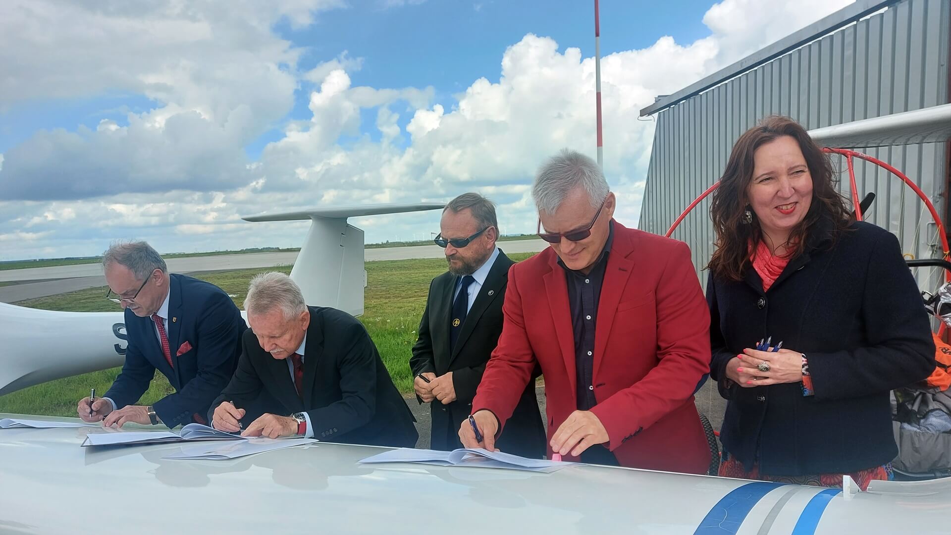 Festyn „Odlotowe Suwałki ” - będą akrobacje lotnicze i pokazy odrzutowców