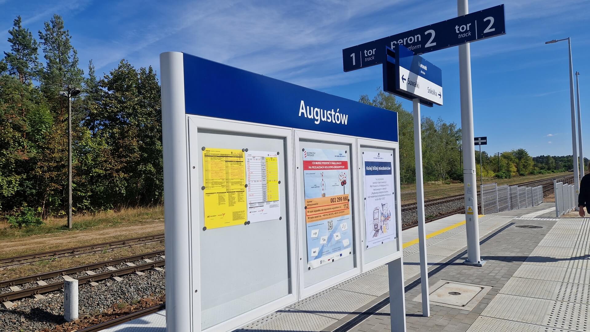 W Augustowie mieszkańcy i turyści mogą już korzystać z nowego peronu