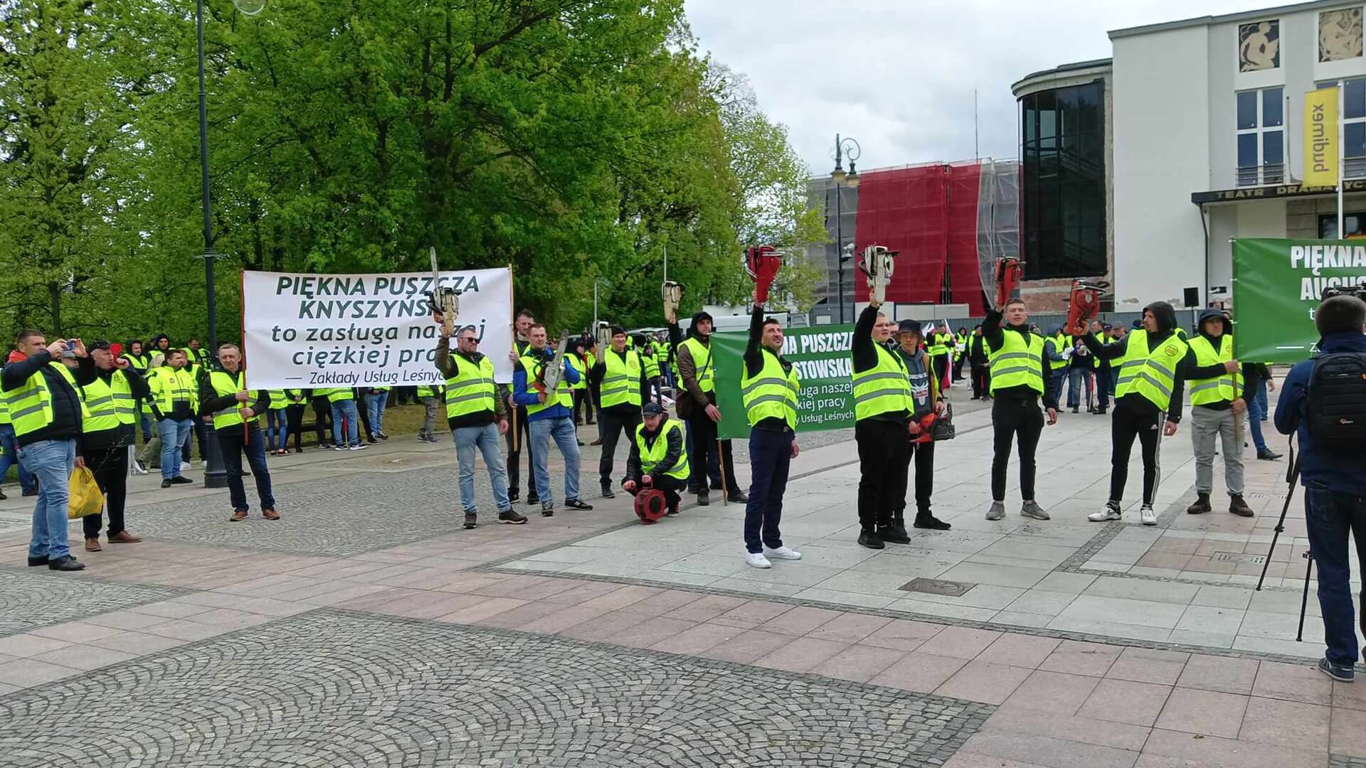 Przedstawiciele branży drzewnej protestowali w Białymstoku