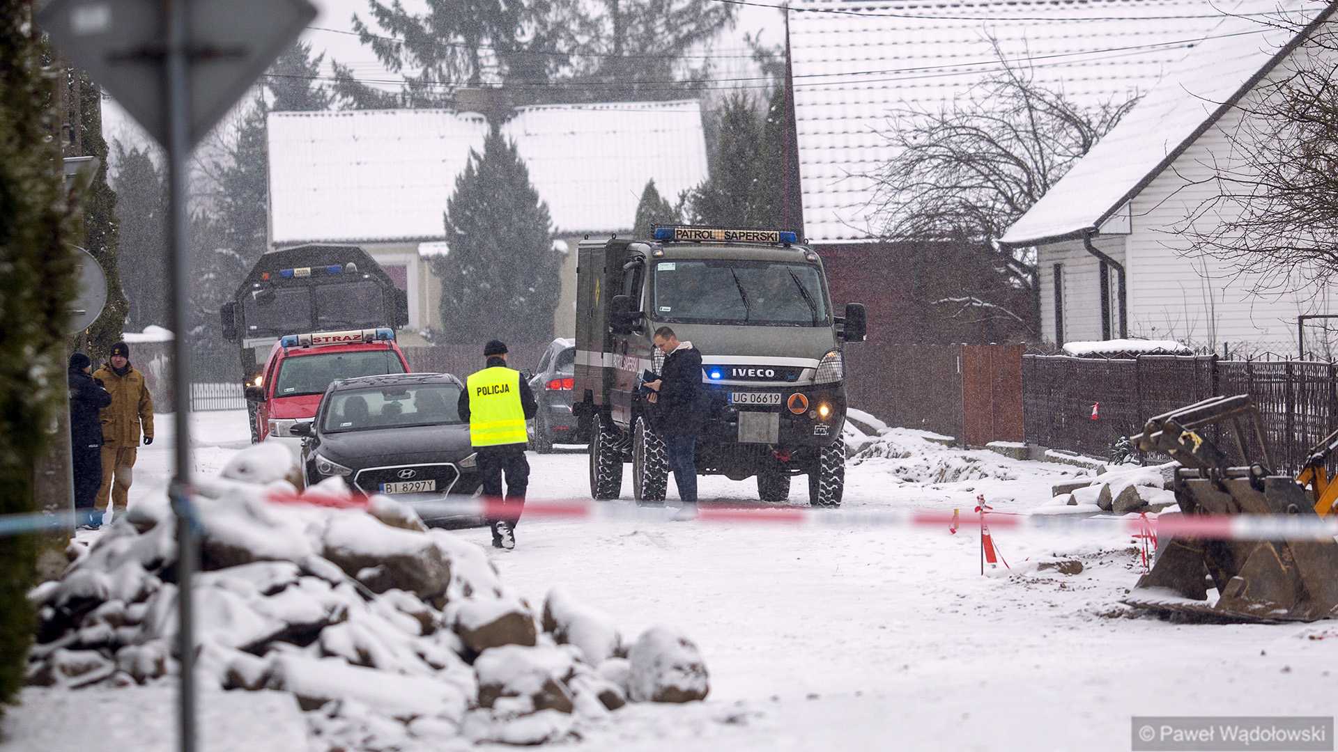 Saperzy wywieźli dwa niewybuchy - mieszkańcy Nowogrodu wrócili do swoich domów [zdjęcia]